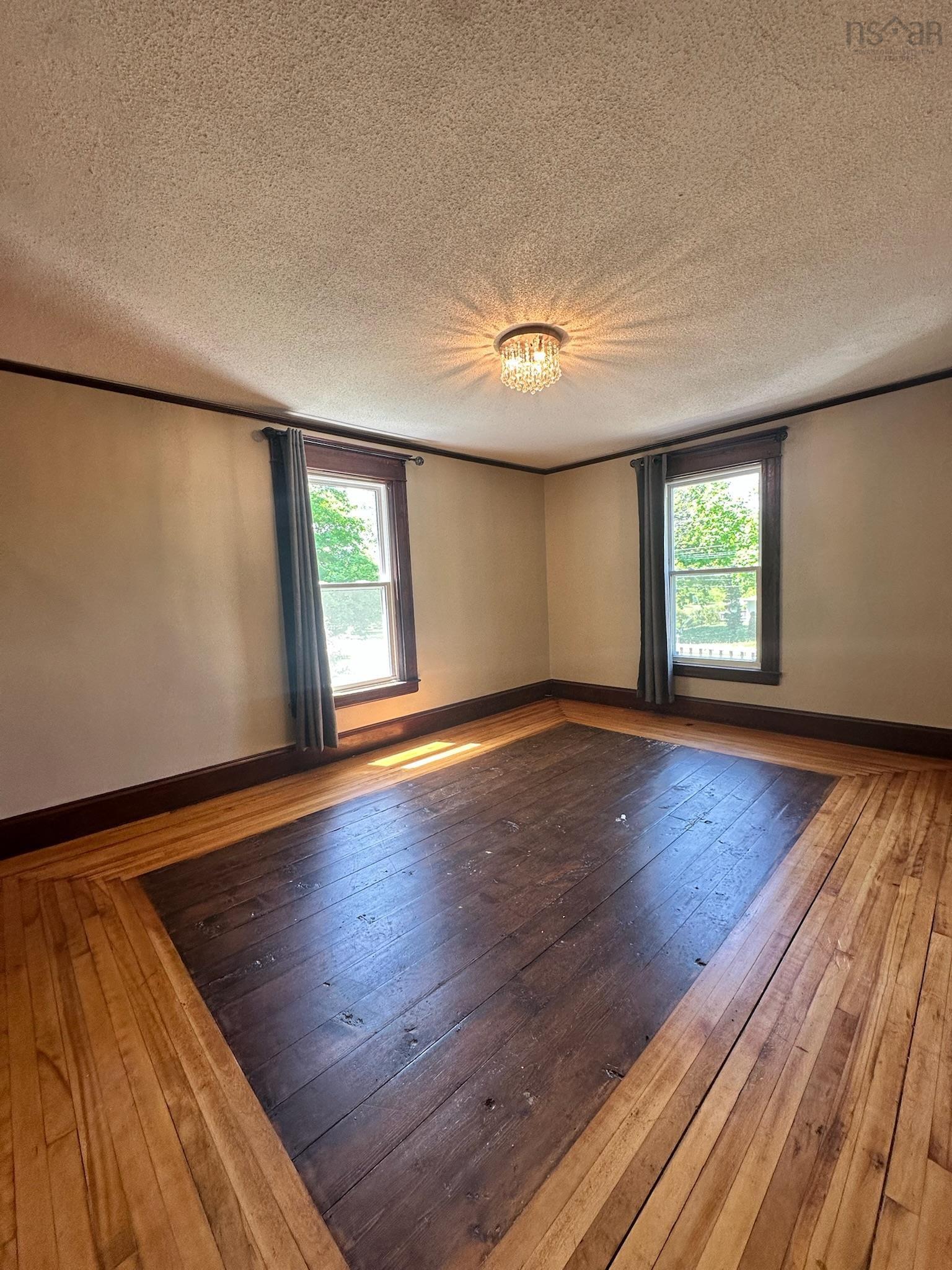 $499,000.00: 2532 Highway 1, Aylesford