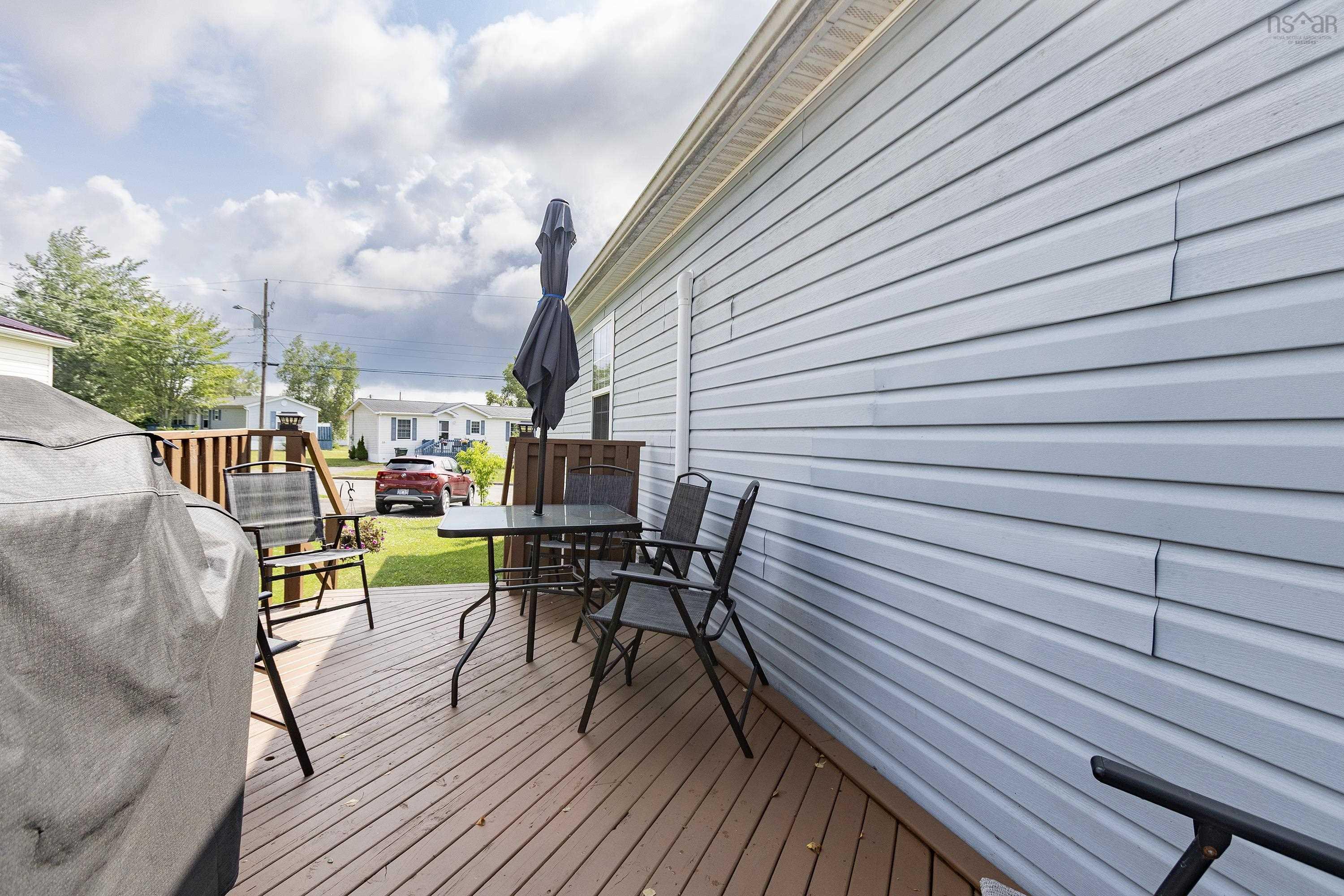 $179,900.00: 46 Rosewood Drive, Amherst