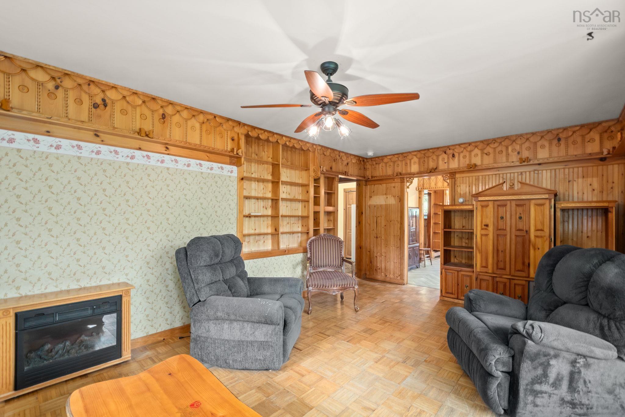 $324,900.00: 1315 Highway 329, Mill Cove