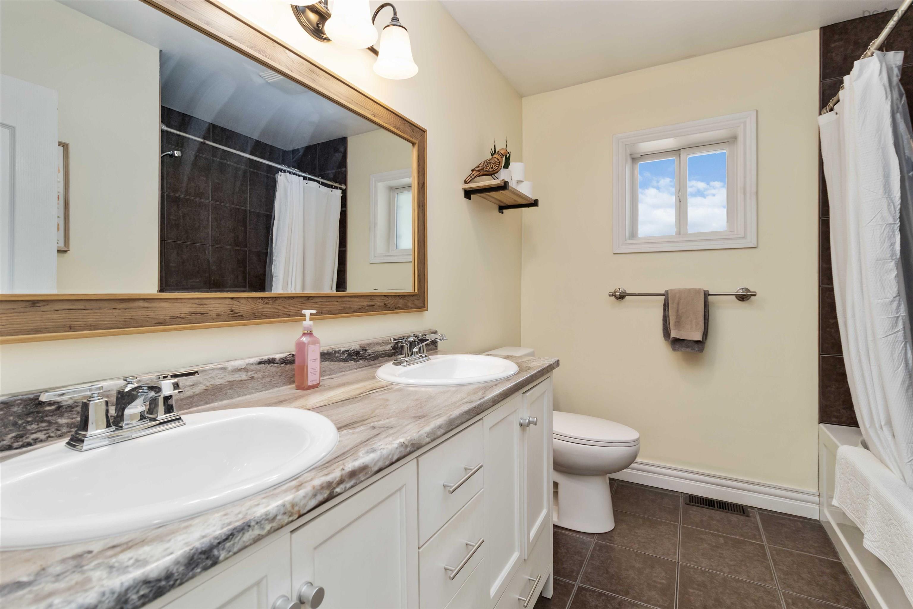 $469,900.00: 33 Florence Street, Lower Sackville