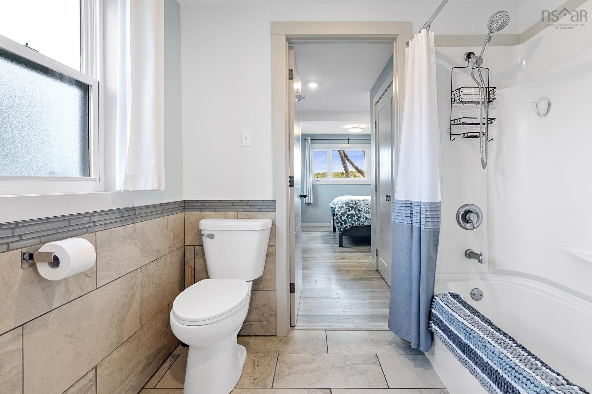 $699,900.00: 63 Pentz Lake Drive, Mount Uniacke