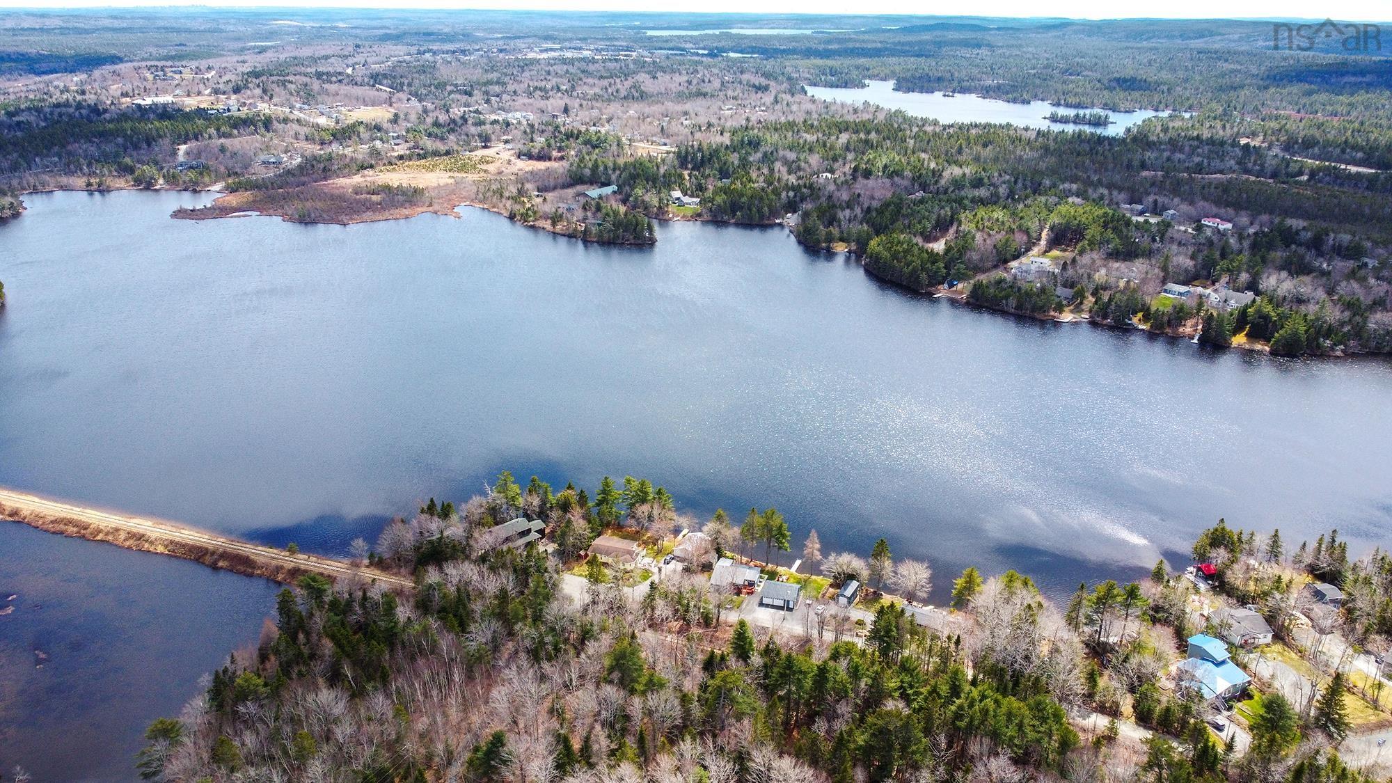 $699,900.00: 63 Pentz Lake Drive, Mount Uniacke