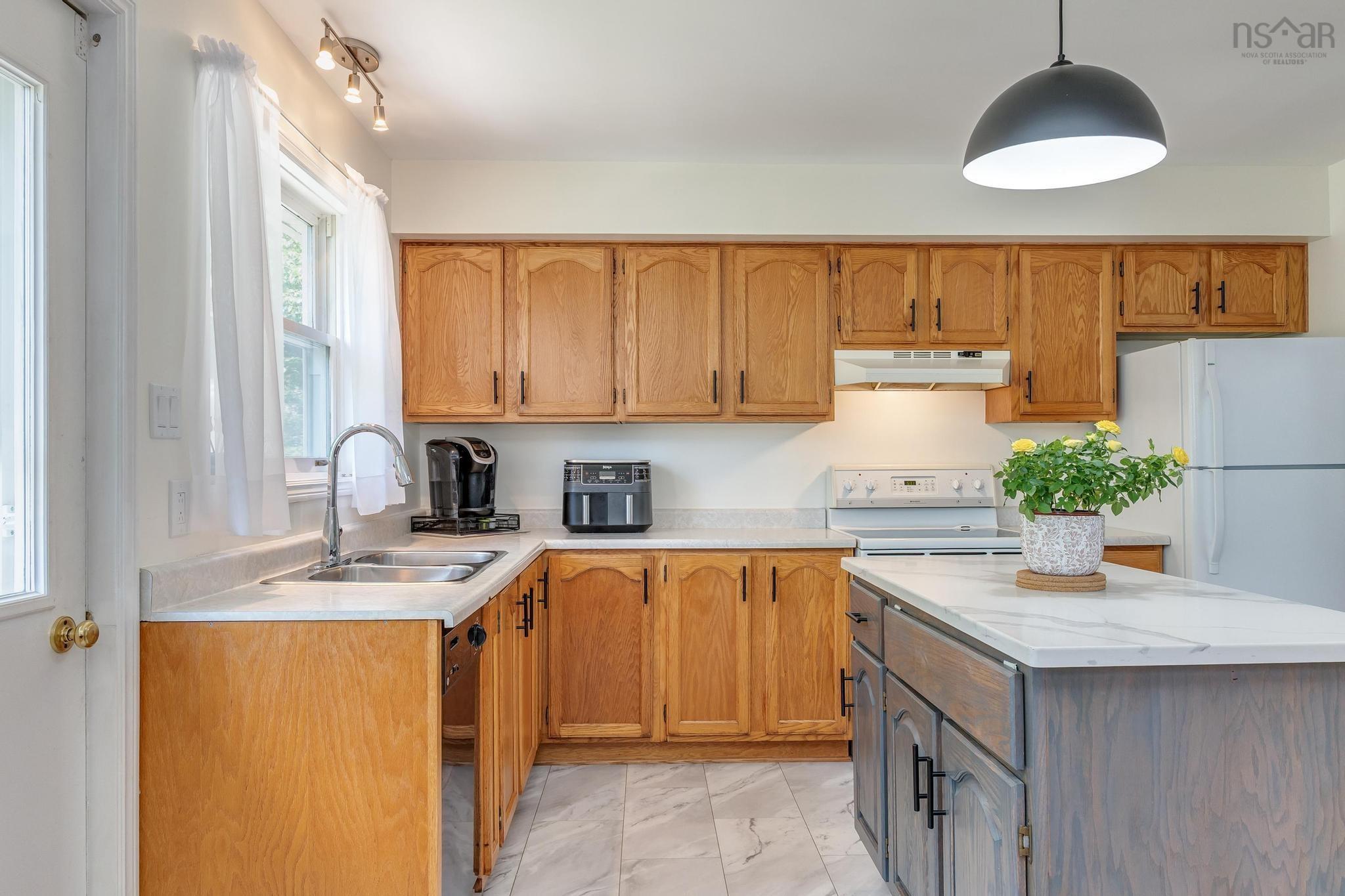 $534,900.00: 7 Pulsifer Court, Dartmouth