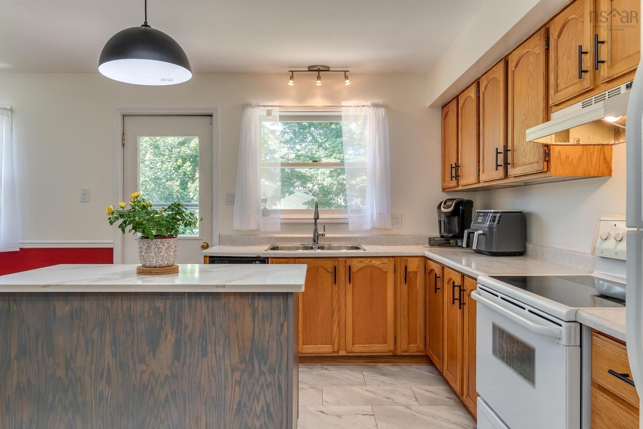 $534,900.00: 7 Pulsifer Court, Dartmouth