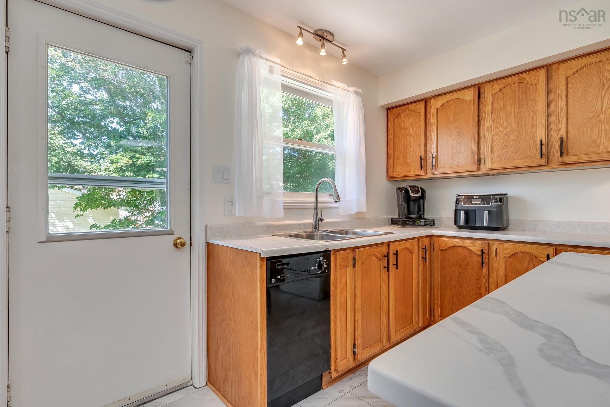 $534,900.00: 7 Pulsifer Court, Dartmouth