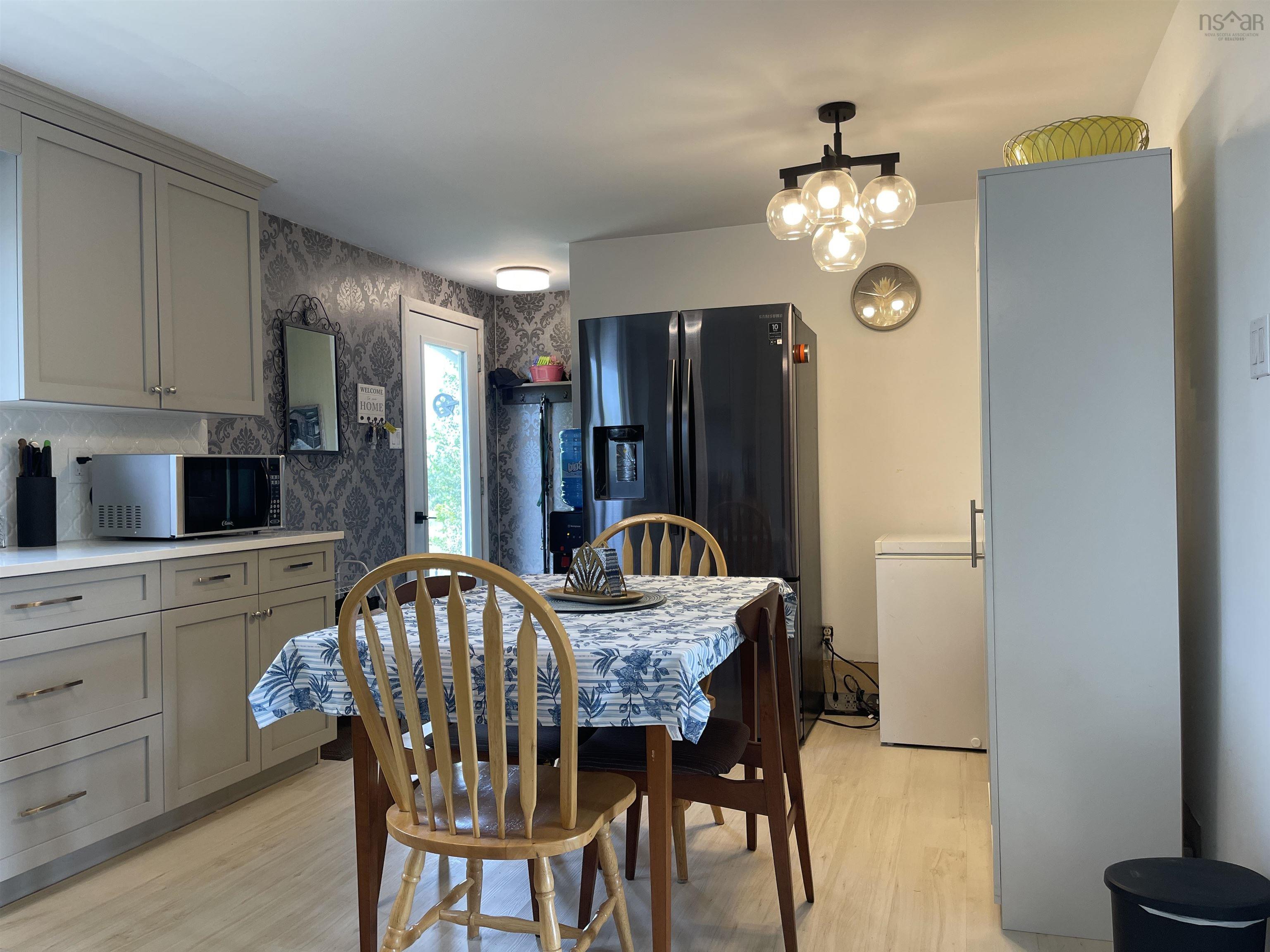 $339,900.00: 256 Scotch Hill Road, Lyons Brook