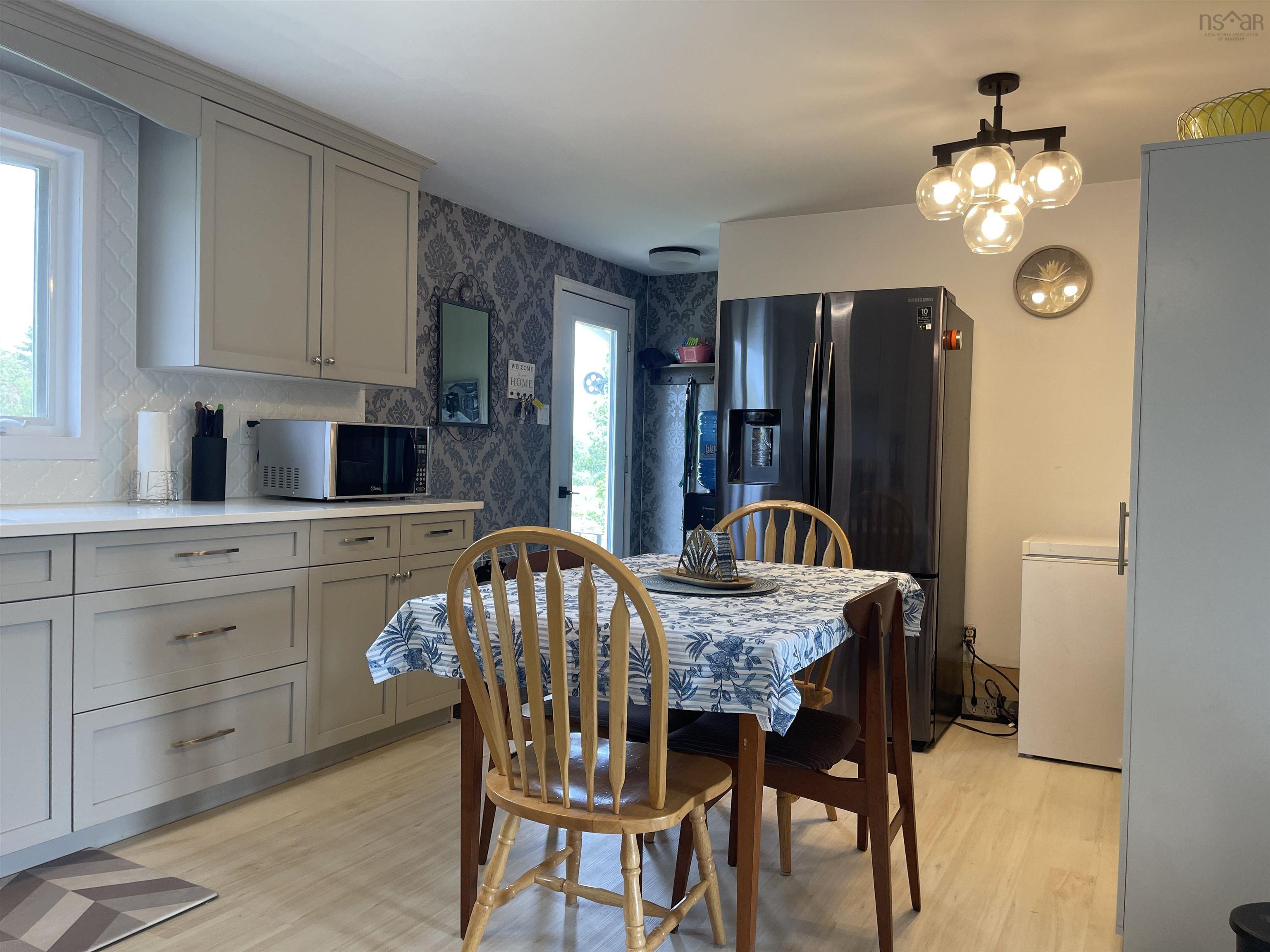 $339,900.00: 256 Scotch Hill Road, Lyons Brook