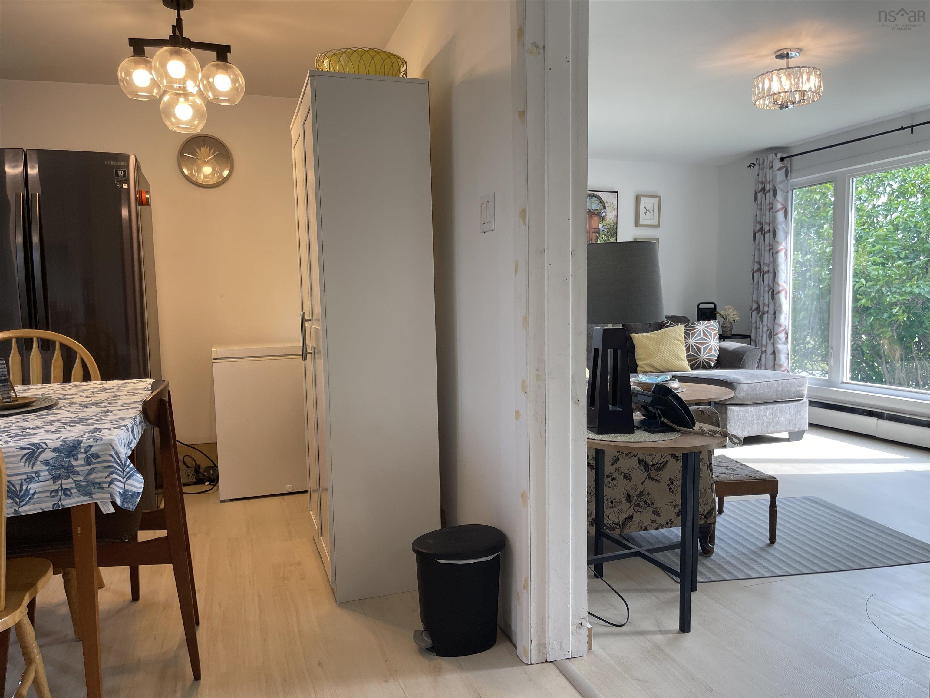 $339,900.00: 256 Scotch Hill Road, Lyons Brook