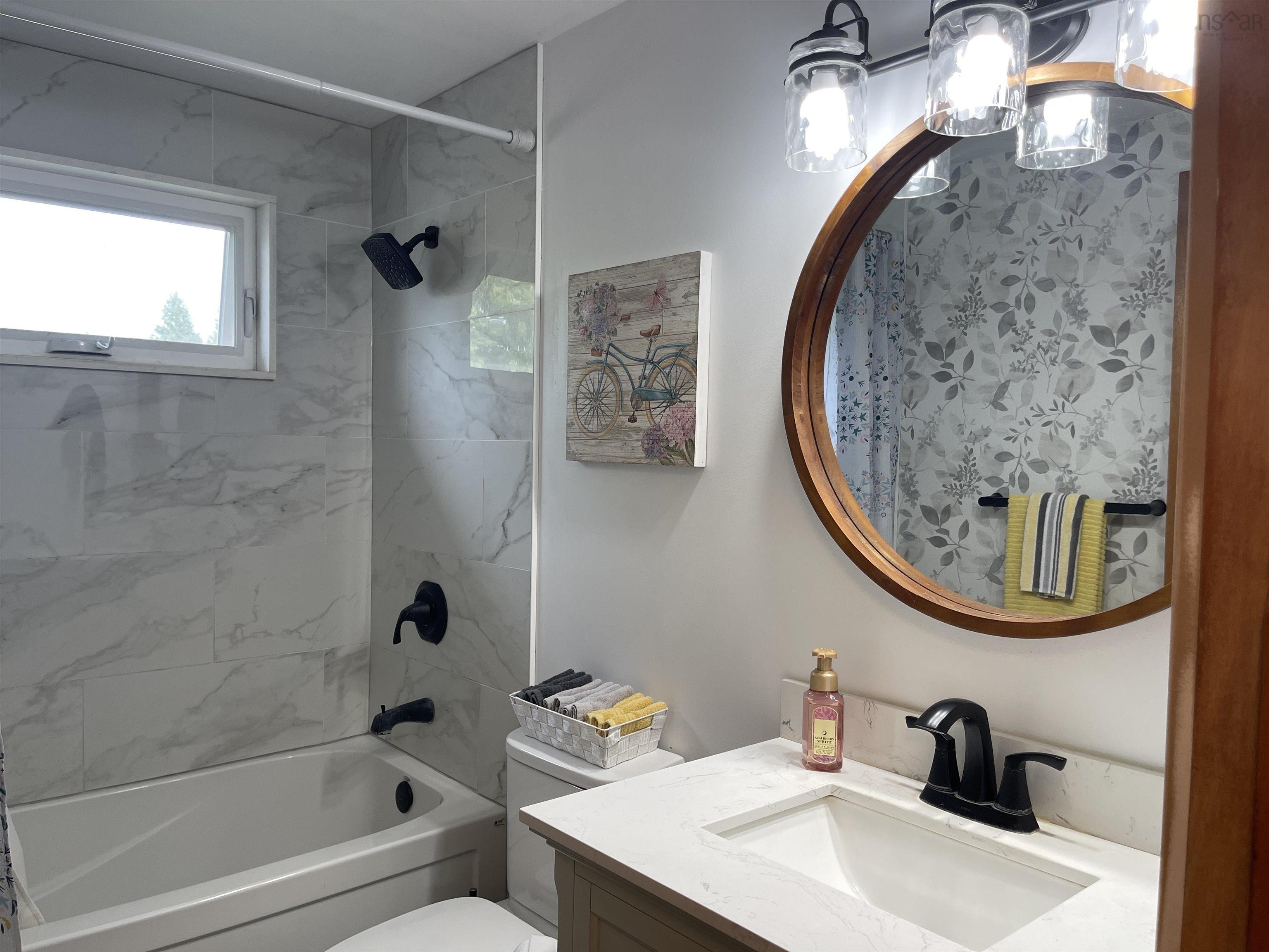 $339,900.00: 256 Scotch Hill Road, Lyons Brook