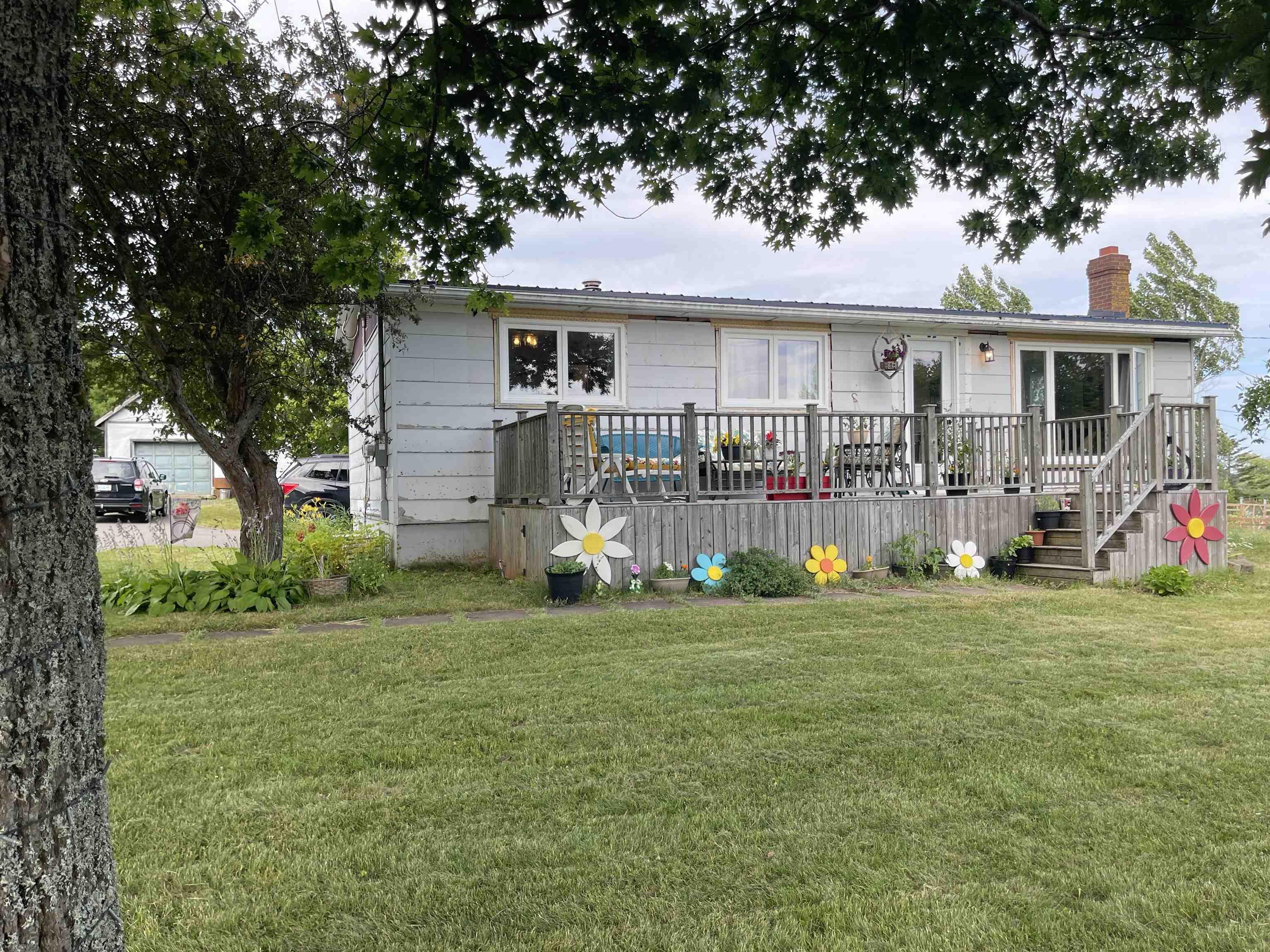 $339,900.00: 256 Scotch Hill Road, Lyons Brook