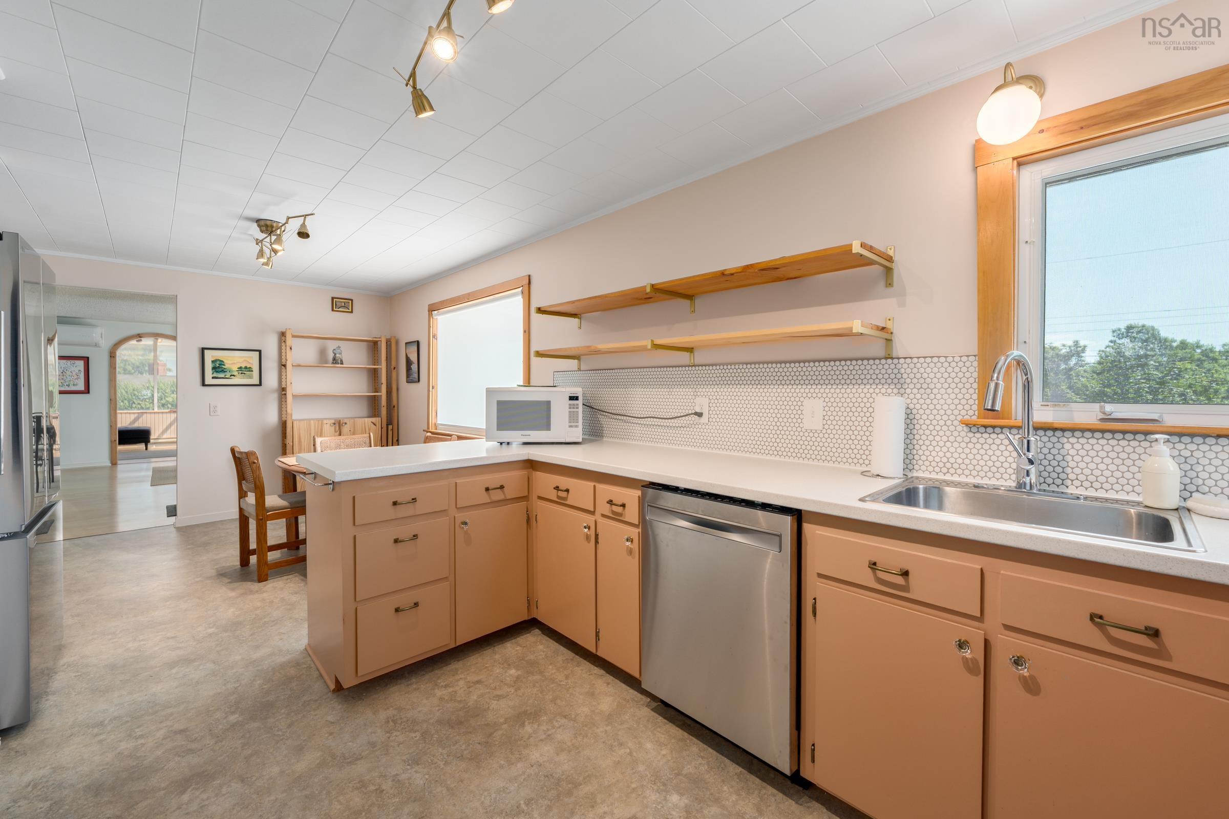 $325,000.00: 35 Hector Street, Port Maitland