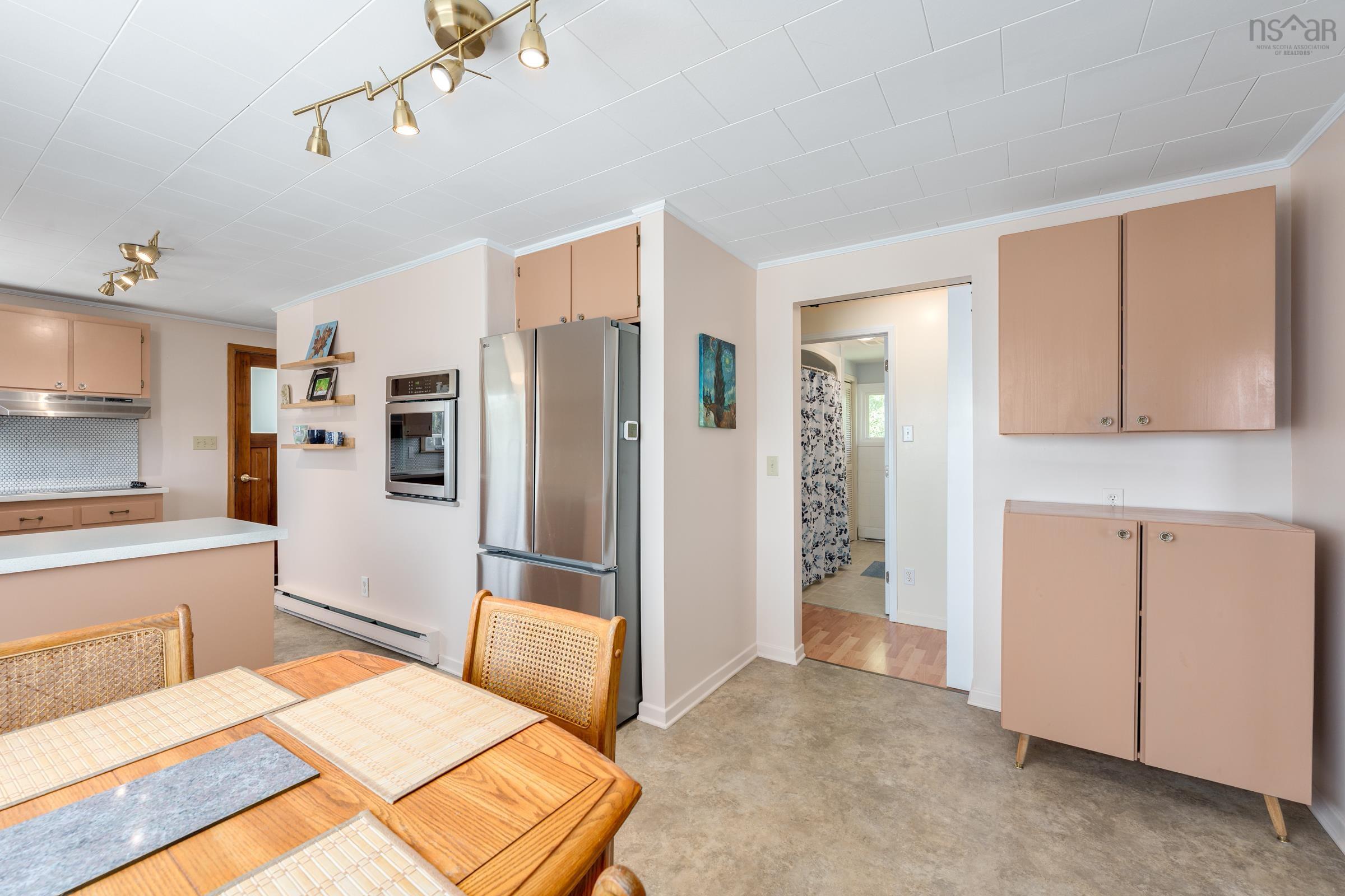 $325,000.00: 35 Hector Street, Port Maitland