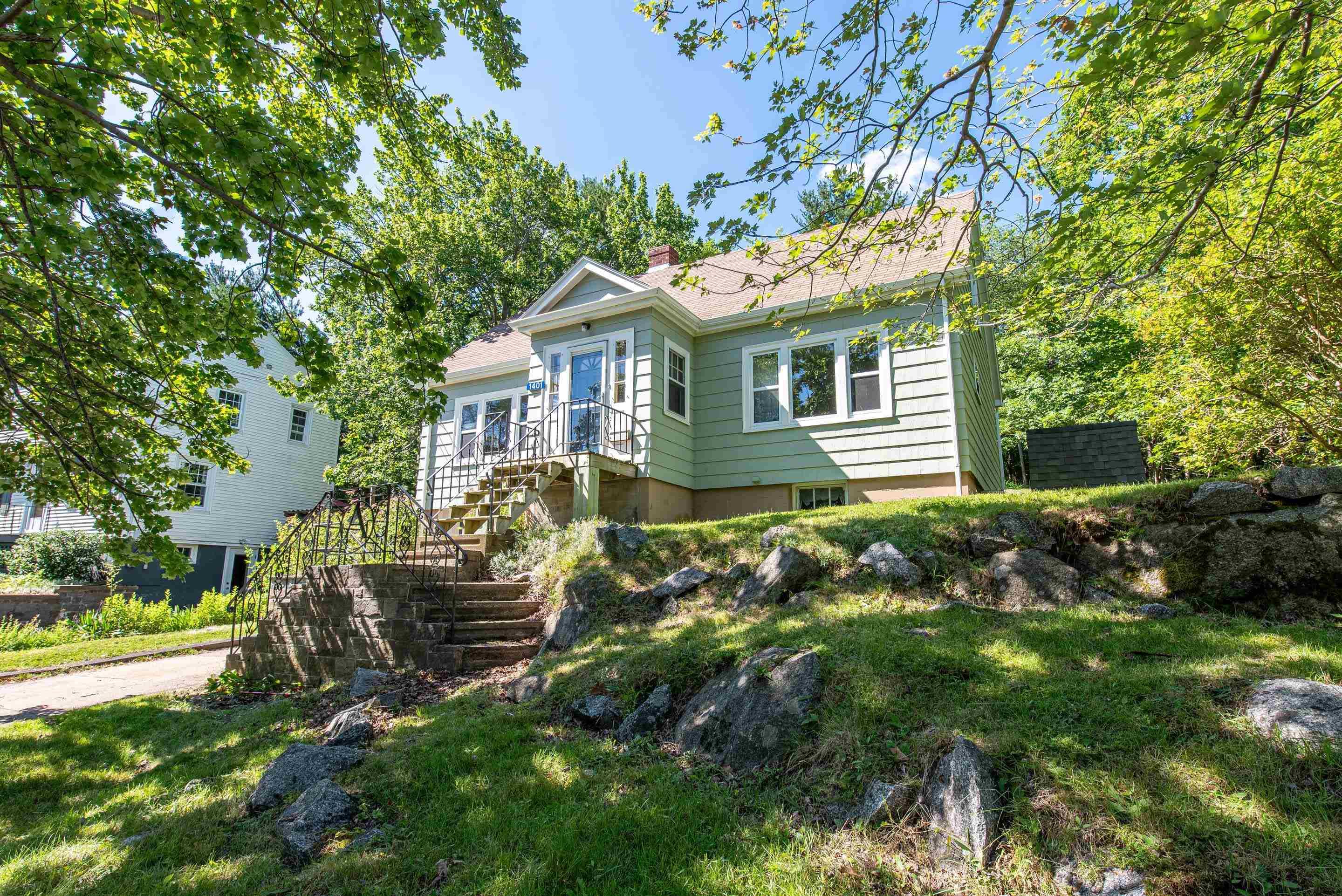 $629,900.00: 1401 Purcells Cove Road, Halifax