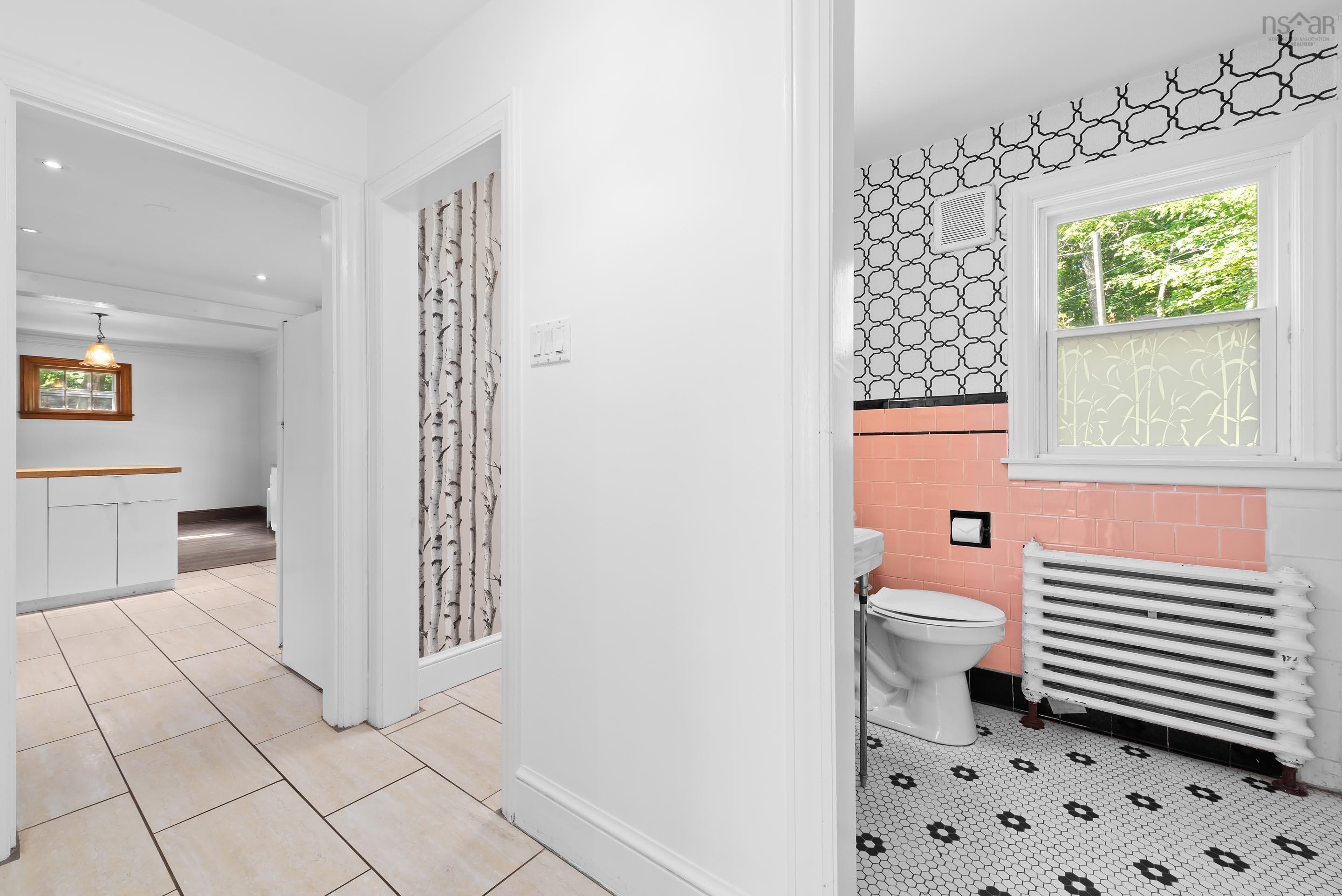 $629,900.00: 1401 Purcells Cove Road, Halifax