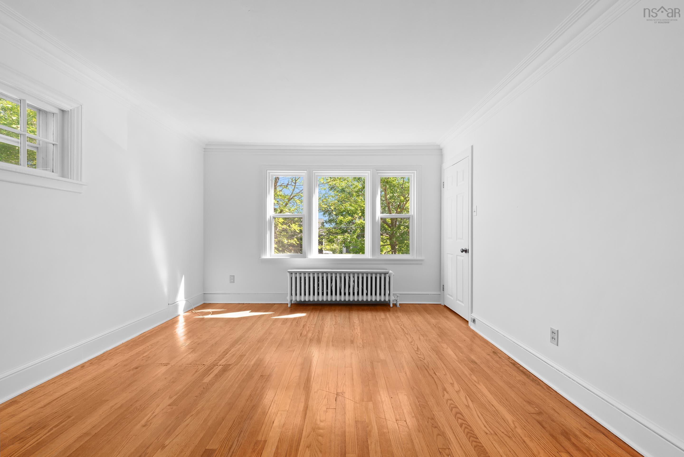 $629,900.00: 1401 Purcells Cove Road, Halifax