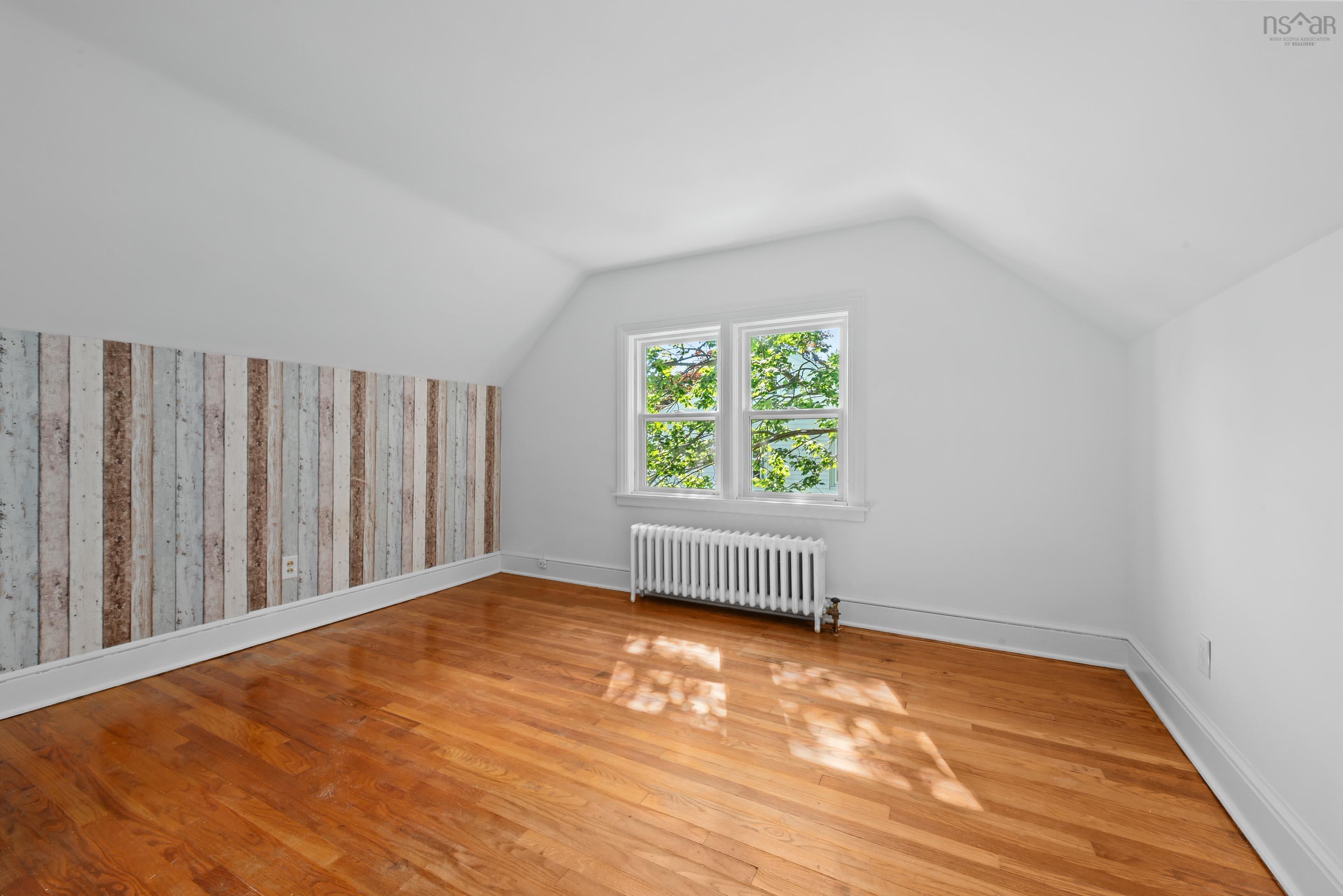 $629,900.00: 1401 Purcells Cove Road, Halifax