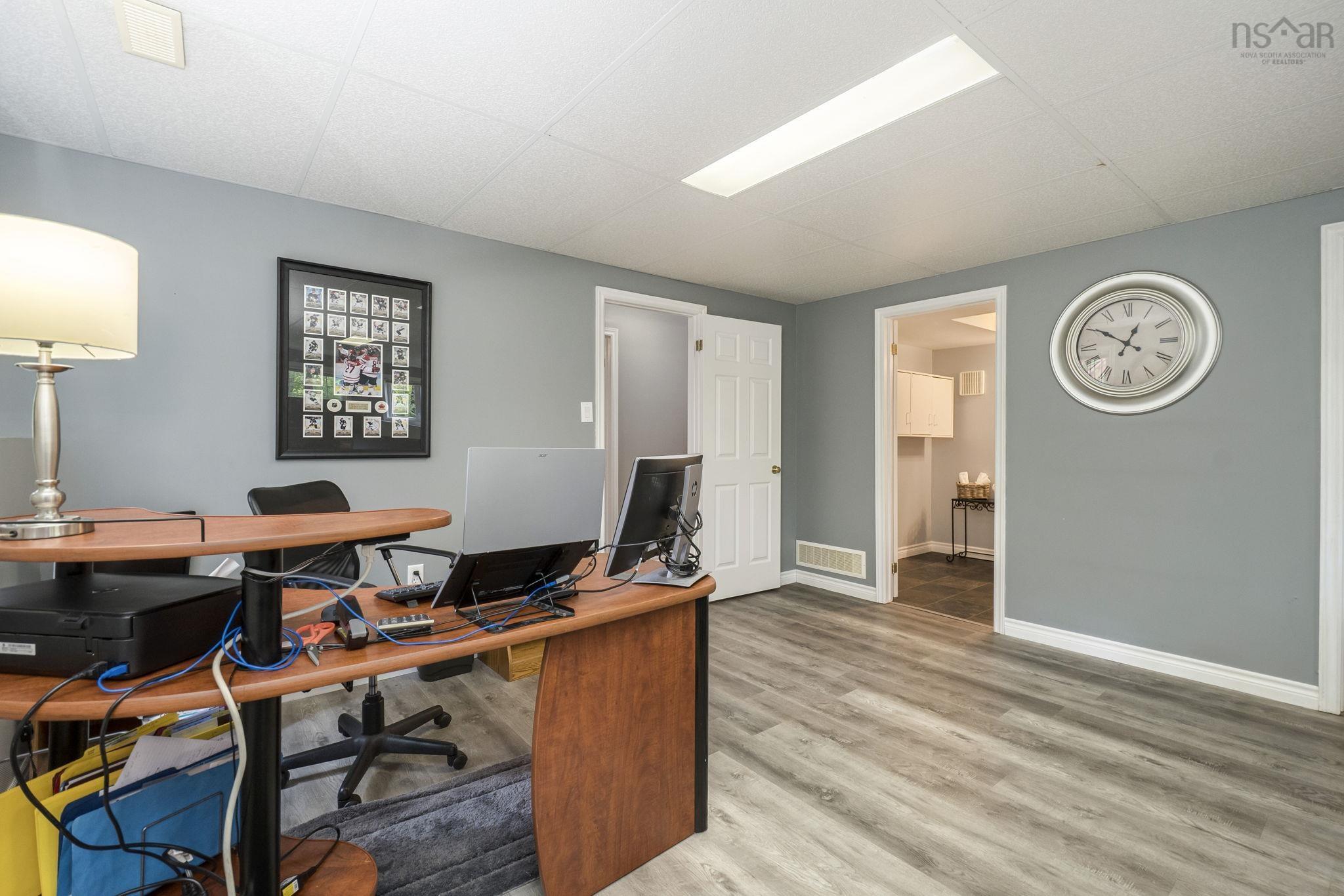 $579,900.00: 6 McKenzie Court, Enfield