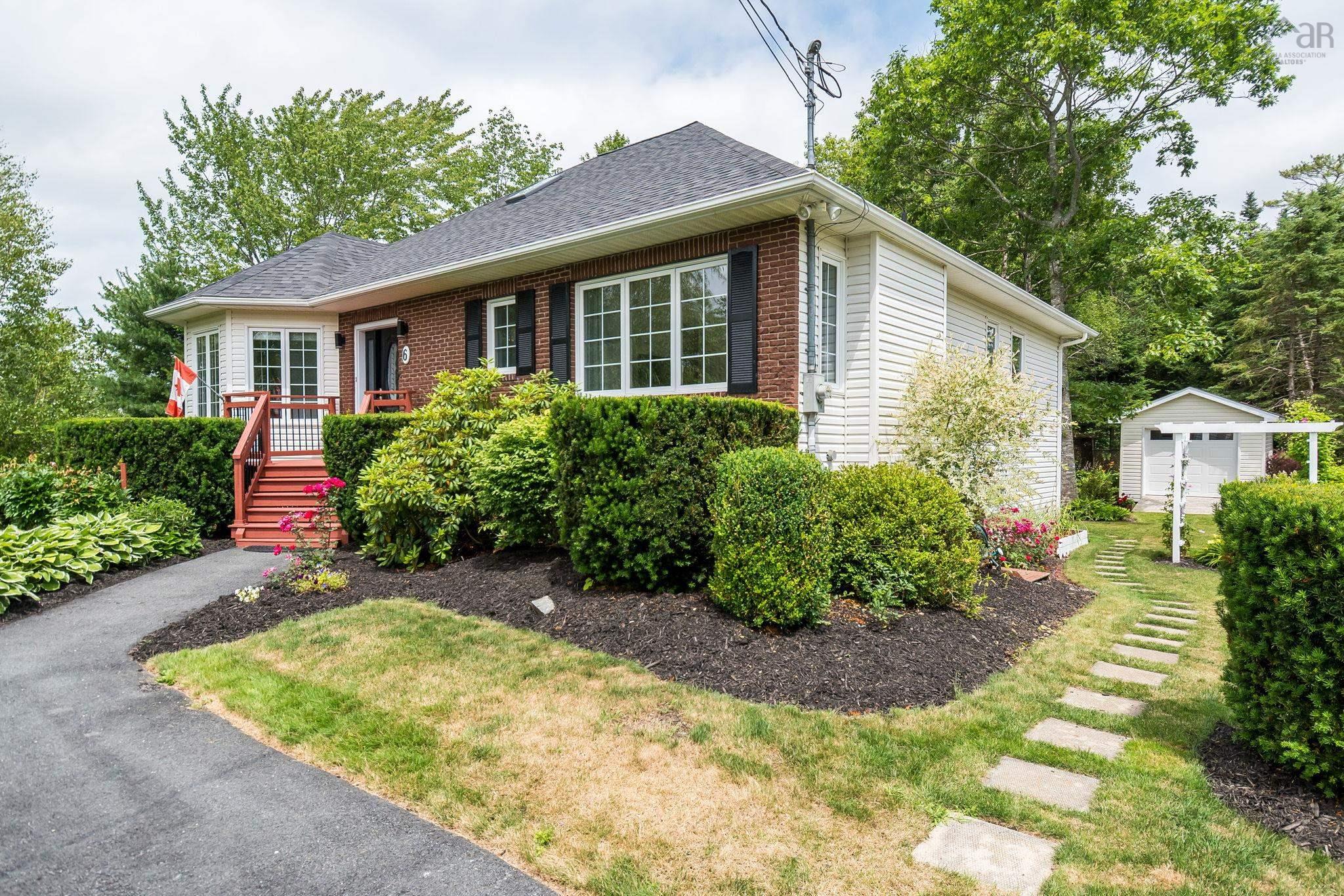 $579,900.00: 6 McKenzie Court, Enfield