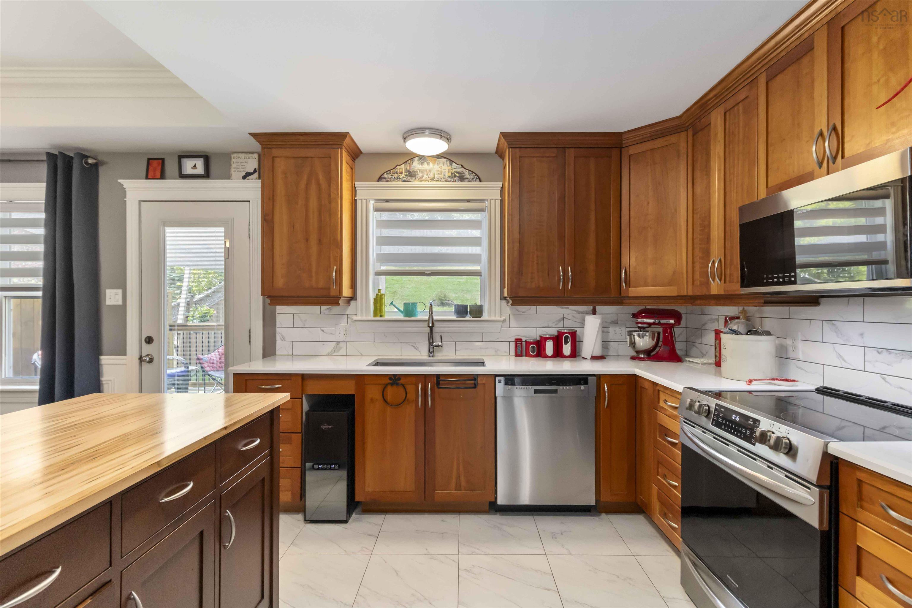 $775,000.00: 61 Lindenwood Terrace, Dartmouth