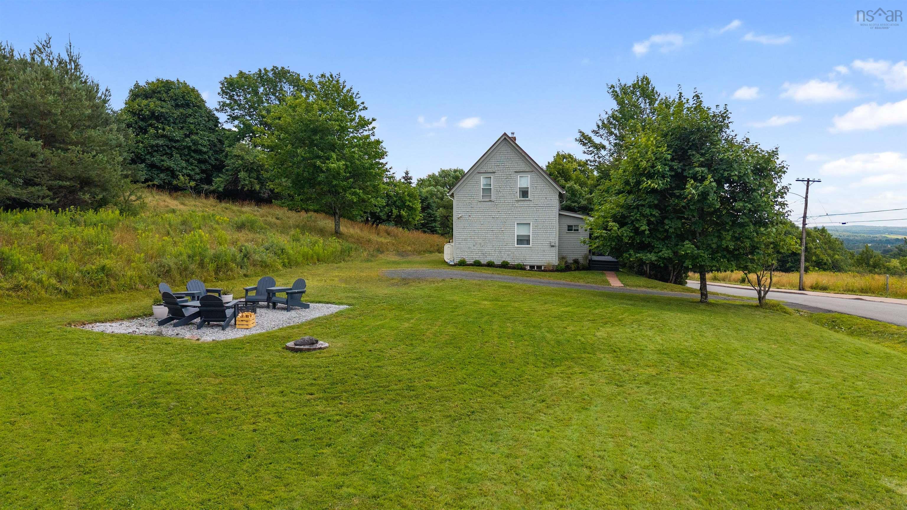 $274,900.00: 166 Reservoir Street, New Glasgow