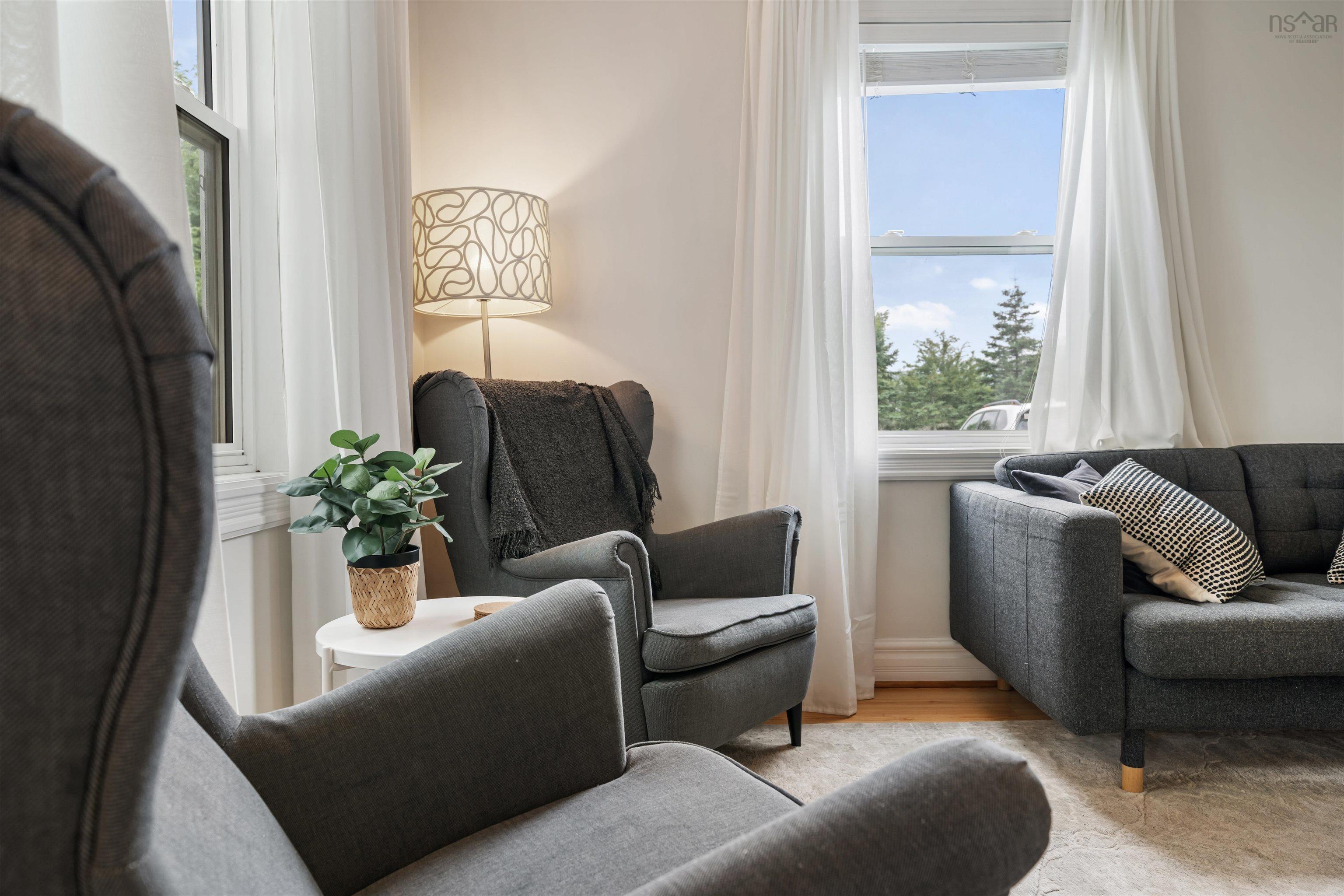 $274,900.00: 166 Reservoir Street, New Glasgow