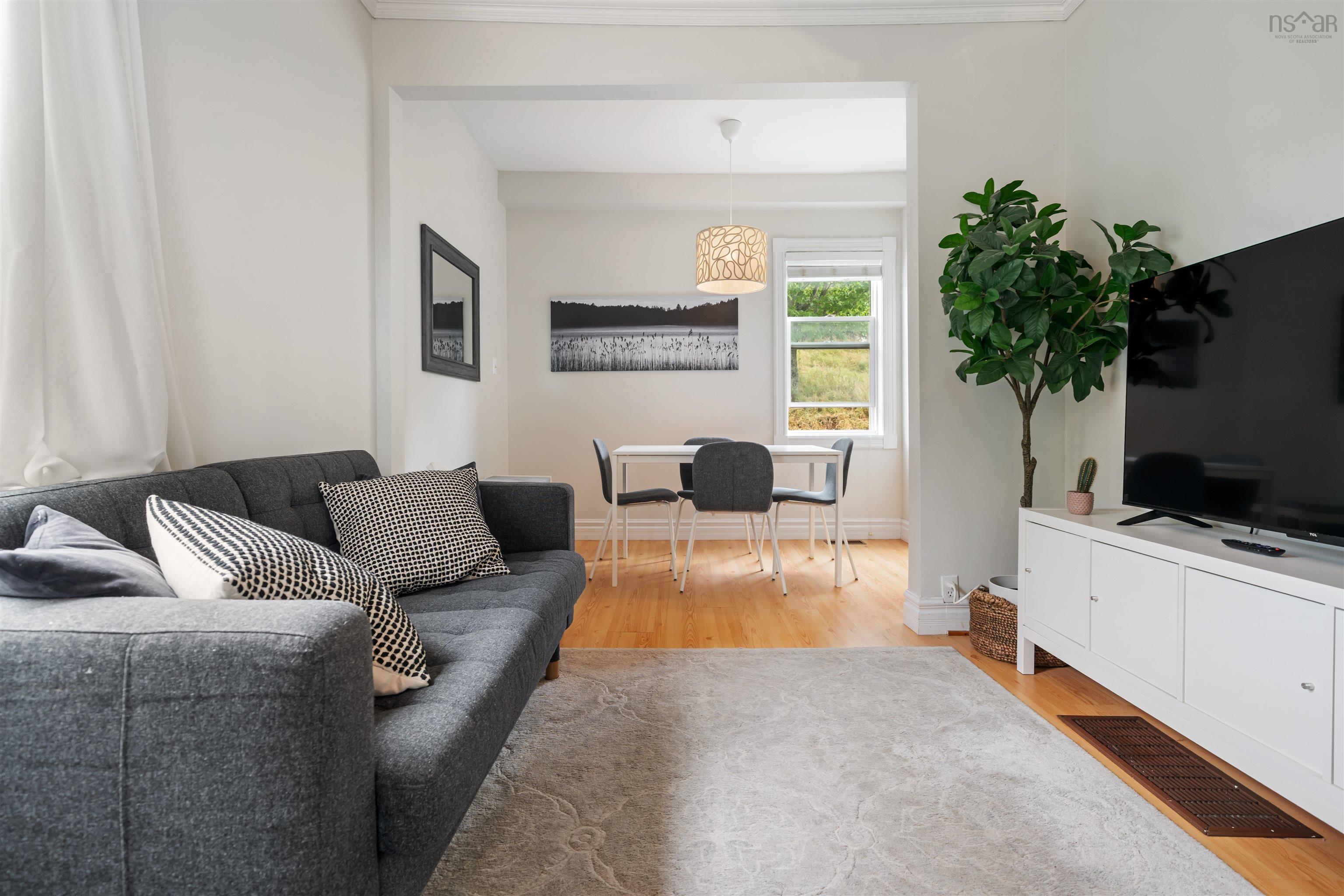 $274,900.00: 166 Reservoir Street, New Glasgow