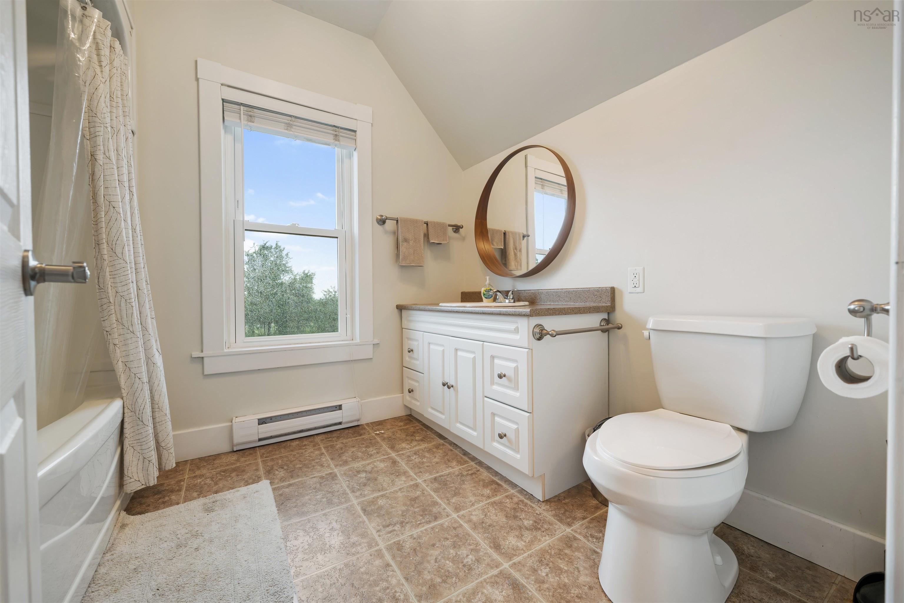 $274,900.00: 166 Reservoir Street, New Glasgow