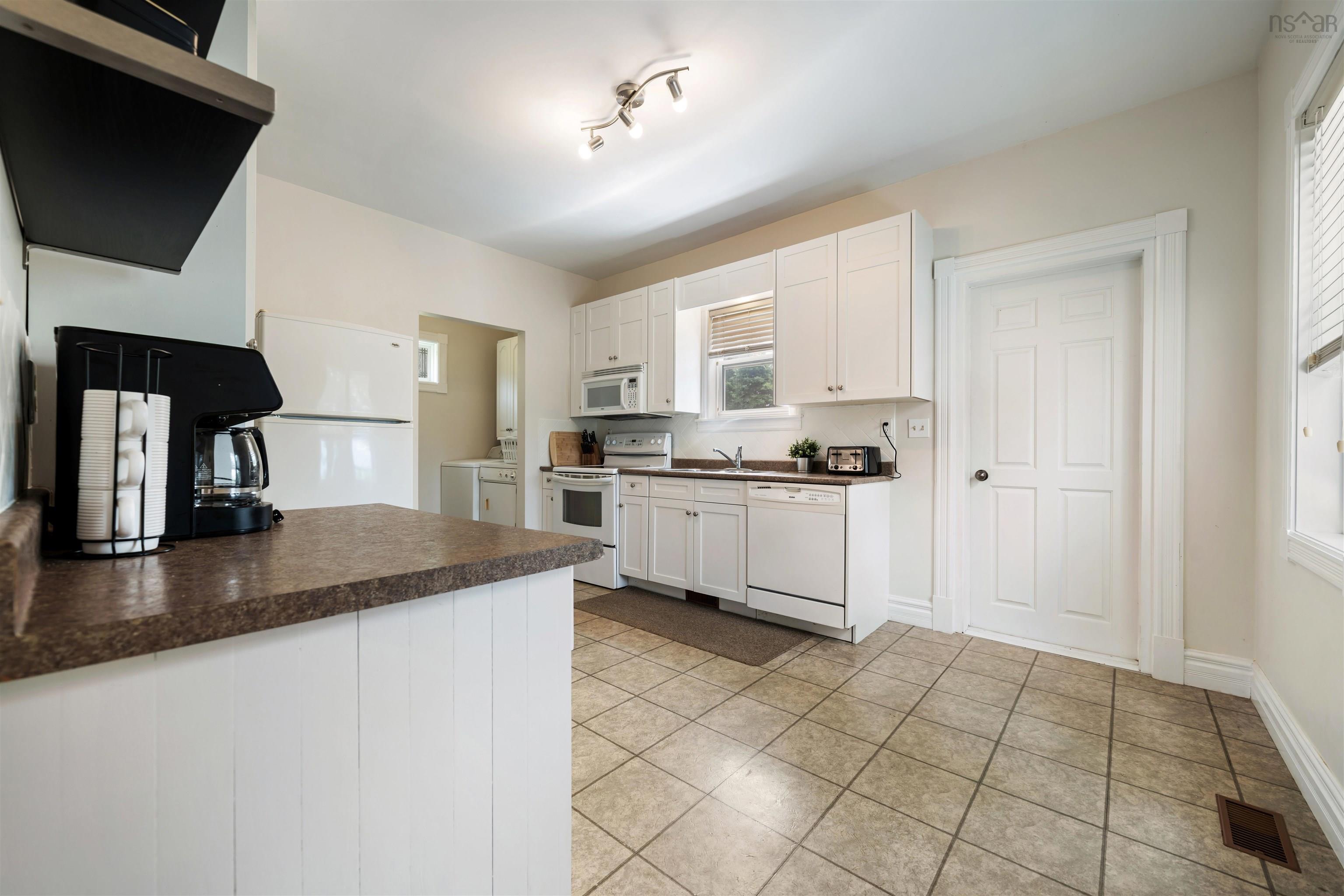 $274,900.00: 166 Reservoir Street, New Glasgow