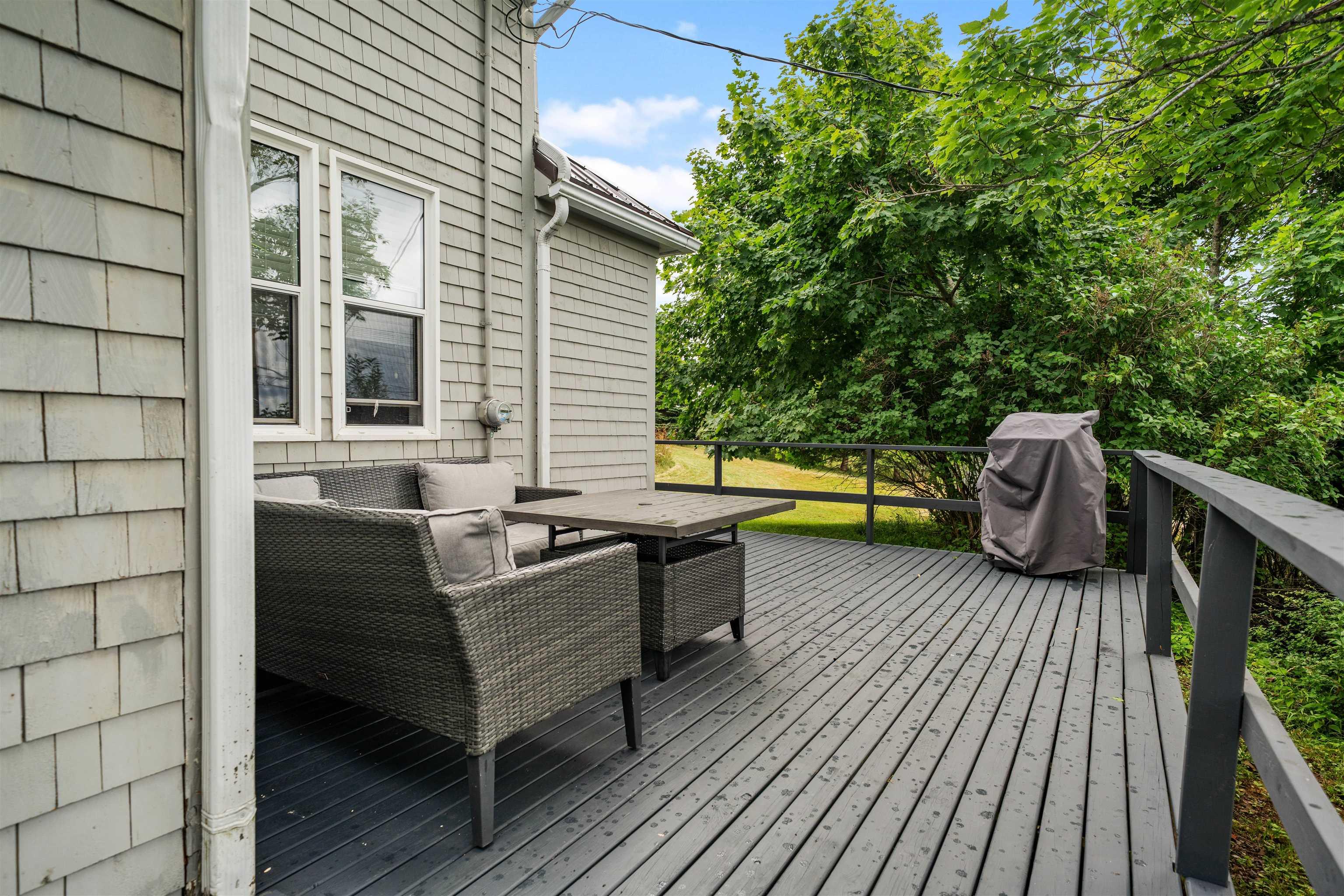 $274,900.00: 166 Reservoir Street, New Glasgow