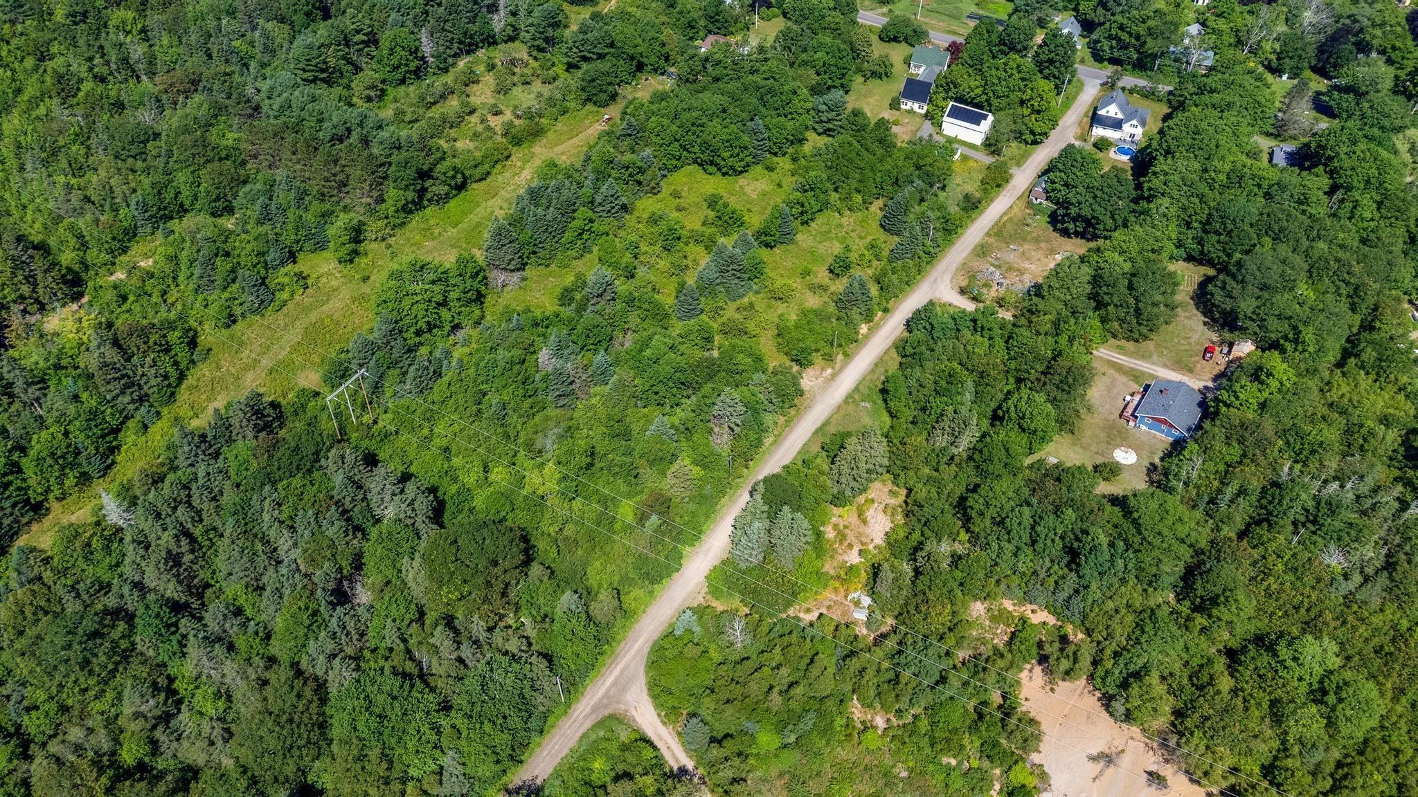 $409,500.00: 1726 201 Highway, Round Hill