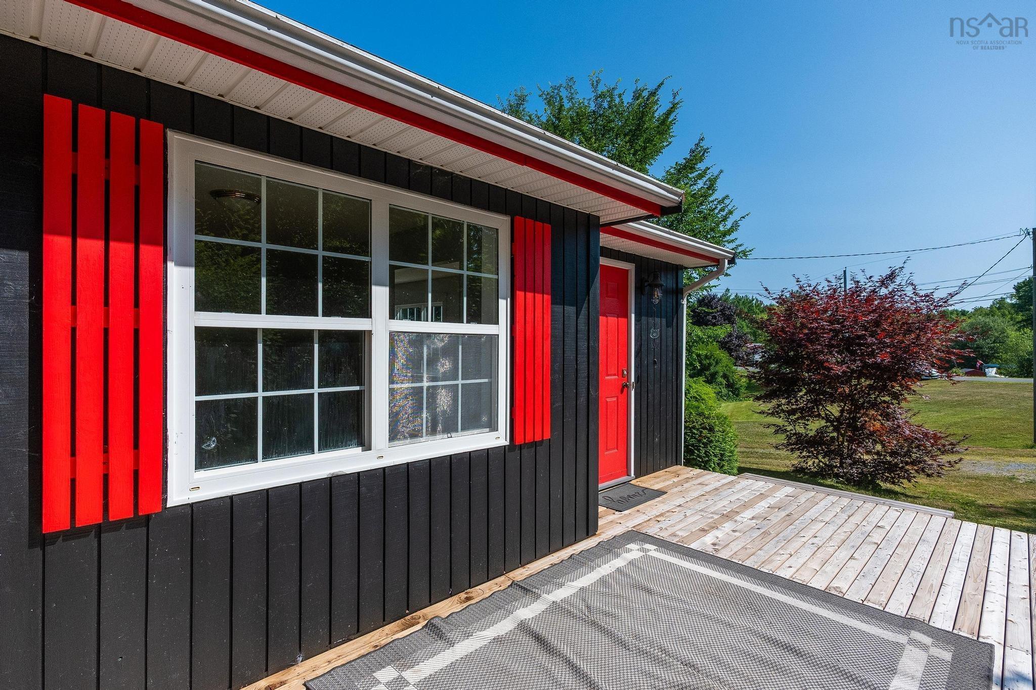 $424,900.00: 180 Dill Road, Windsor