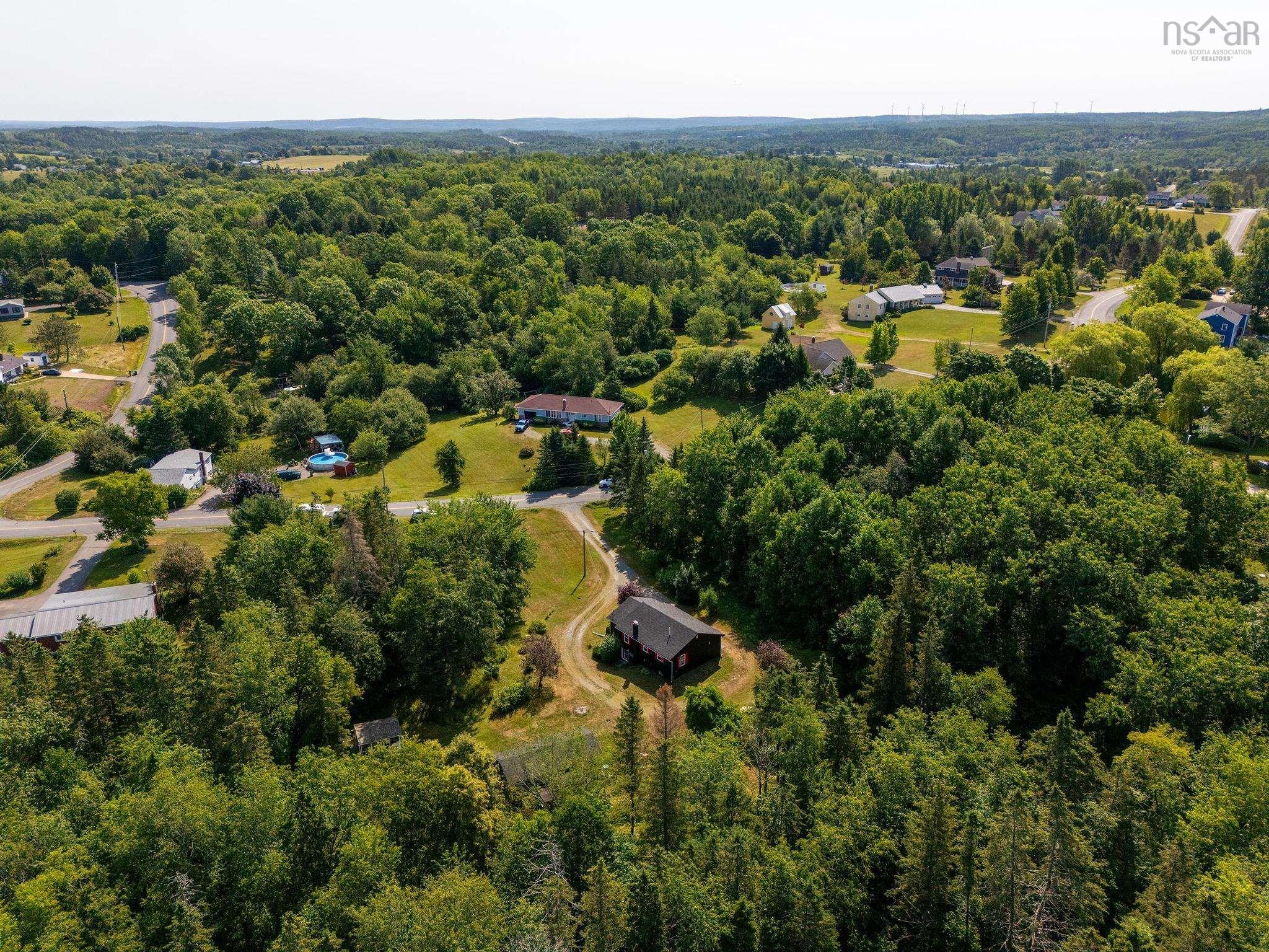 $424,900.00: 180 Dill Road, Windsor