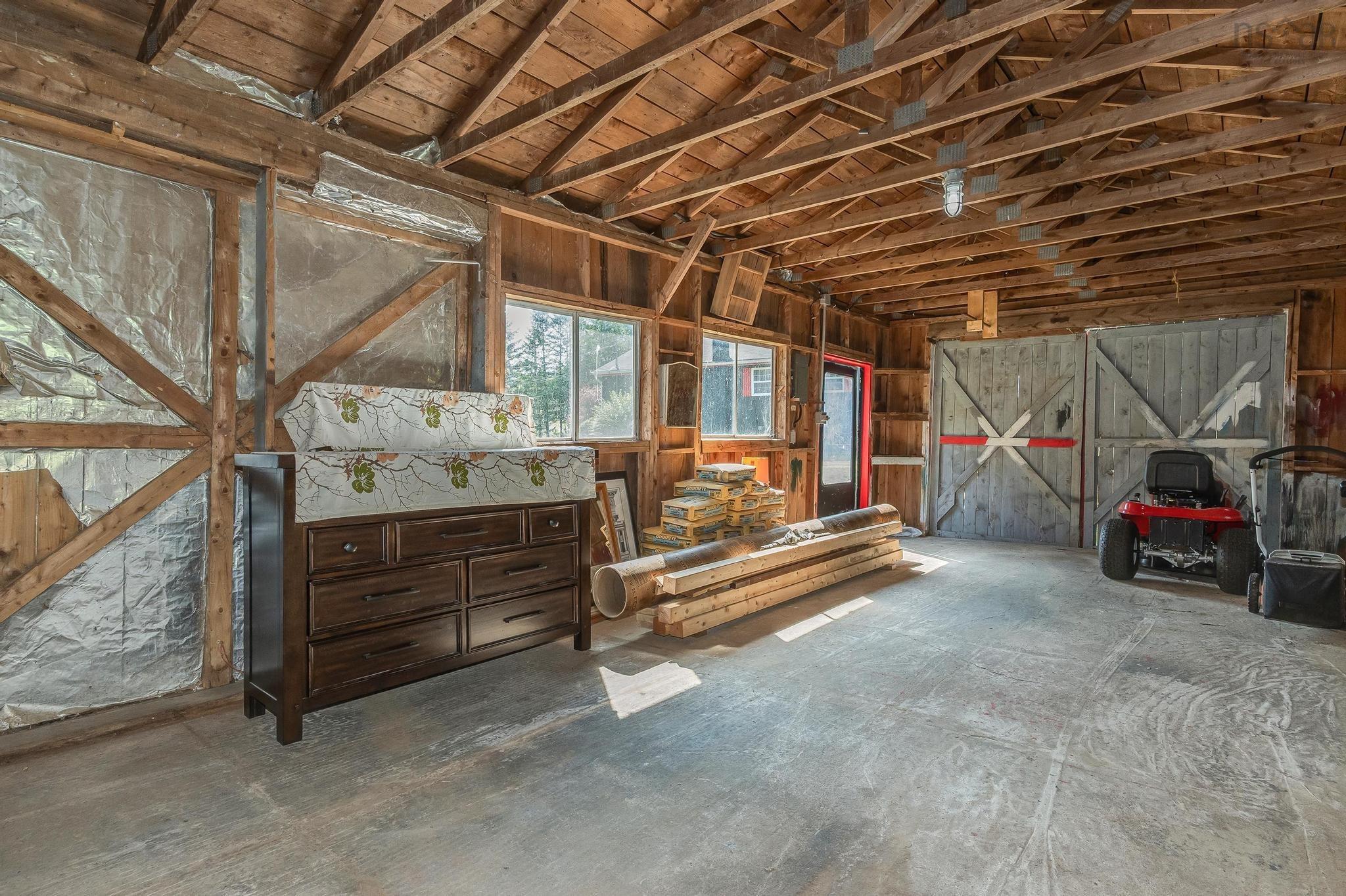 $424,900.00: 180 Dill Road, Windsor