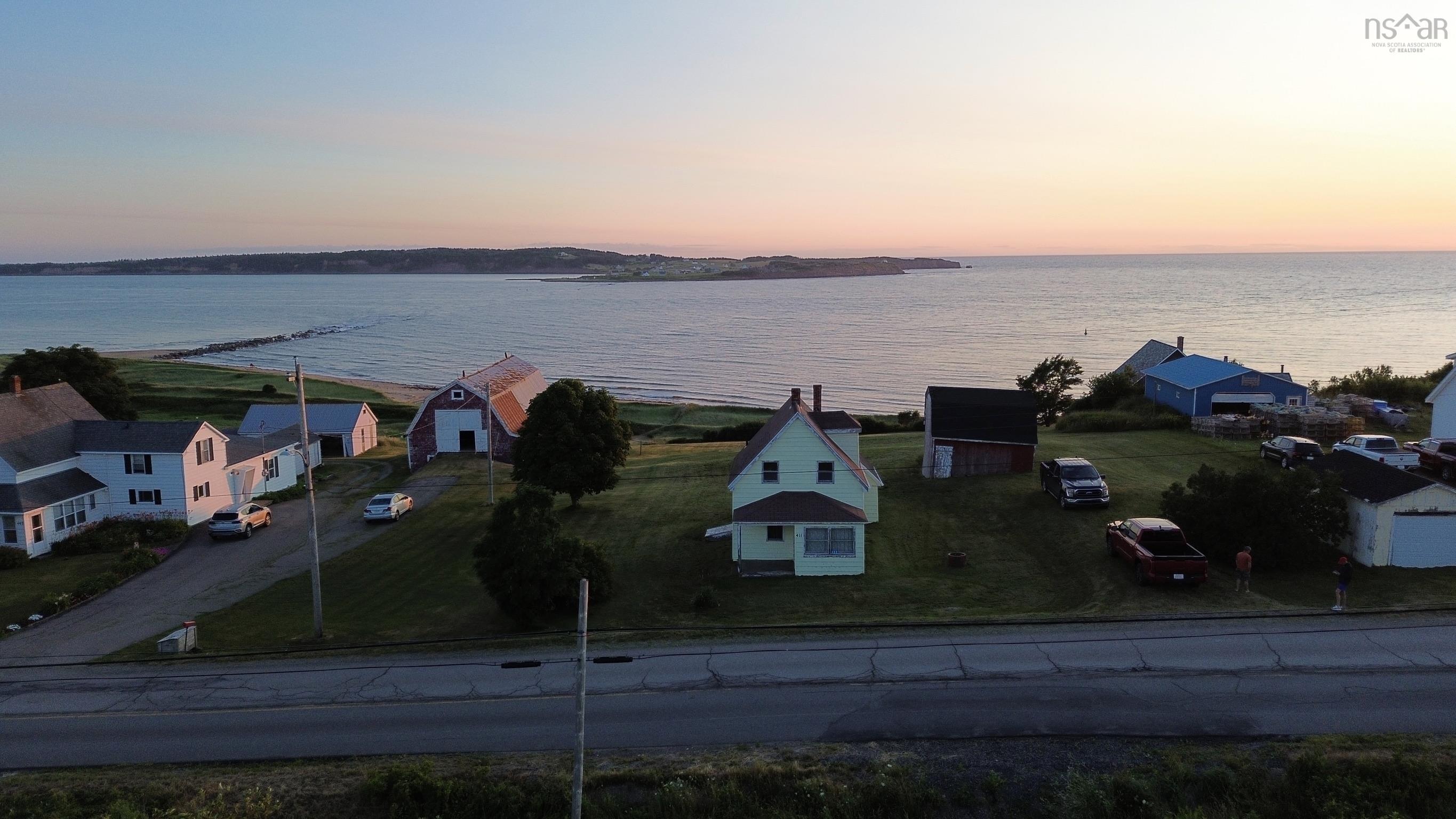 $250,000.00: 411 Main Street, Port Hood