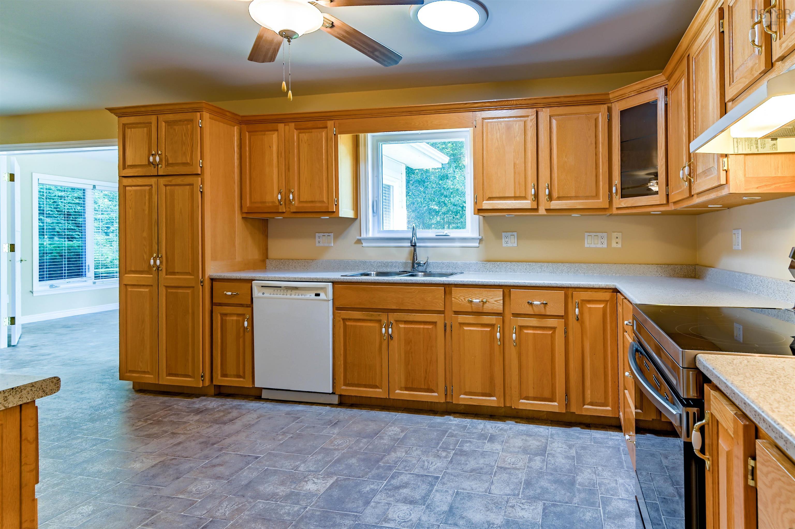 $589,900.00: 410 Park St, Kentville