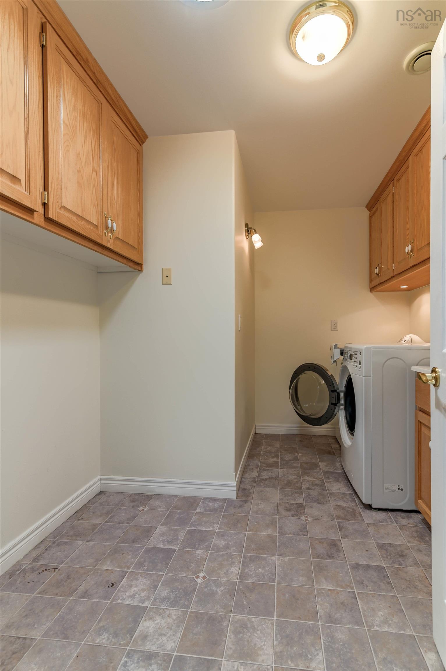 $589,900.00: 410 Park St, Kentville