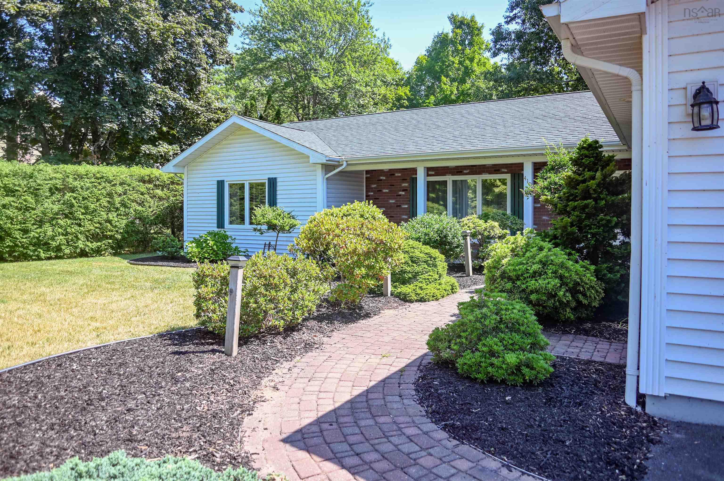 $589,900.00: 410 Park St, Kentville