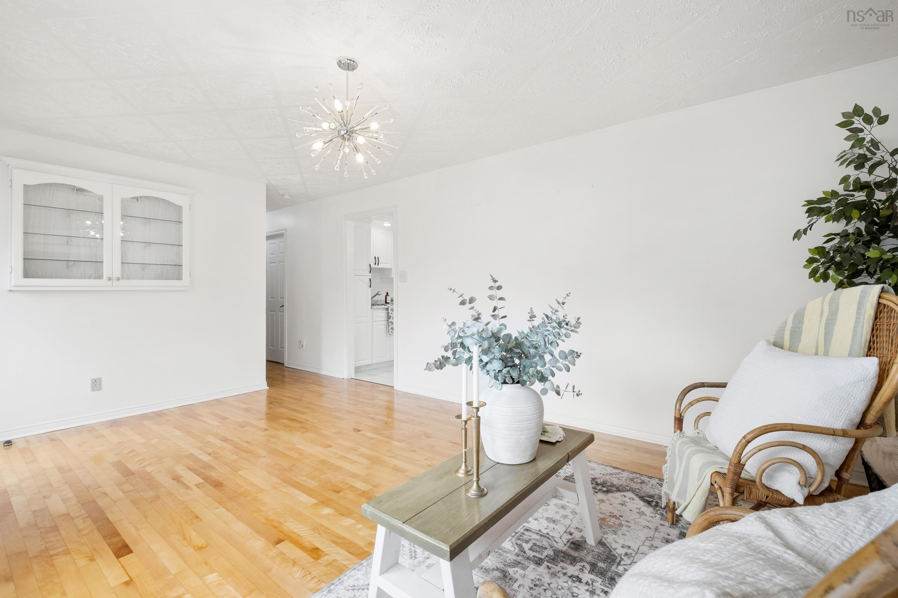 $324,000.00: 19 Ranna Drive, Sydney