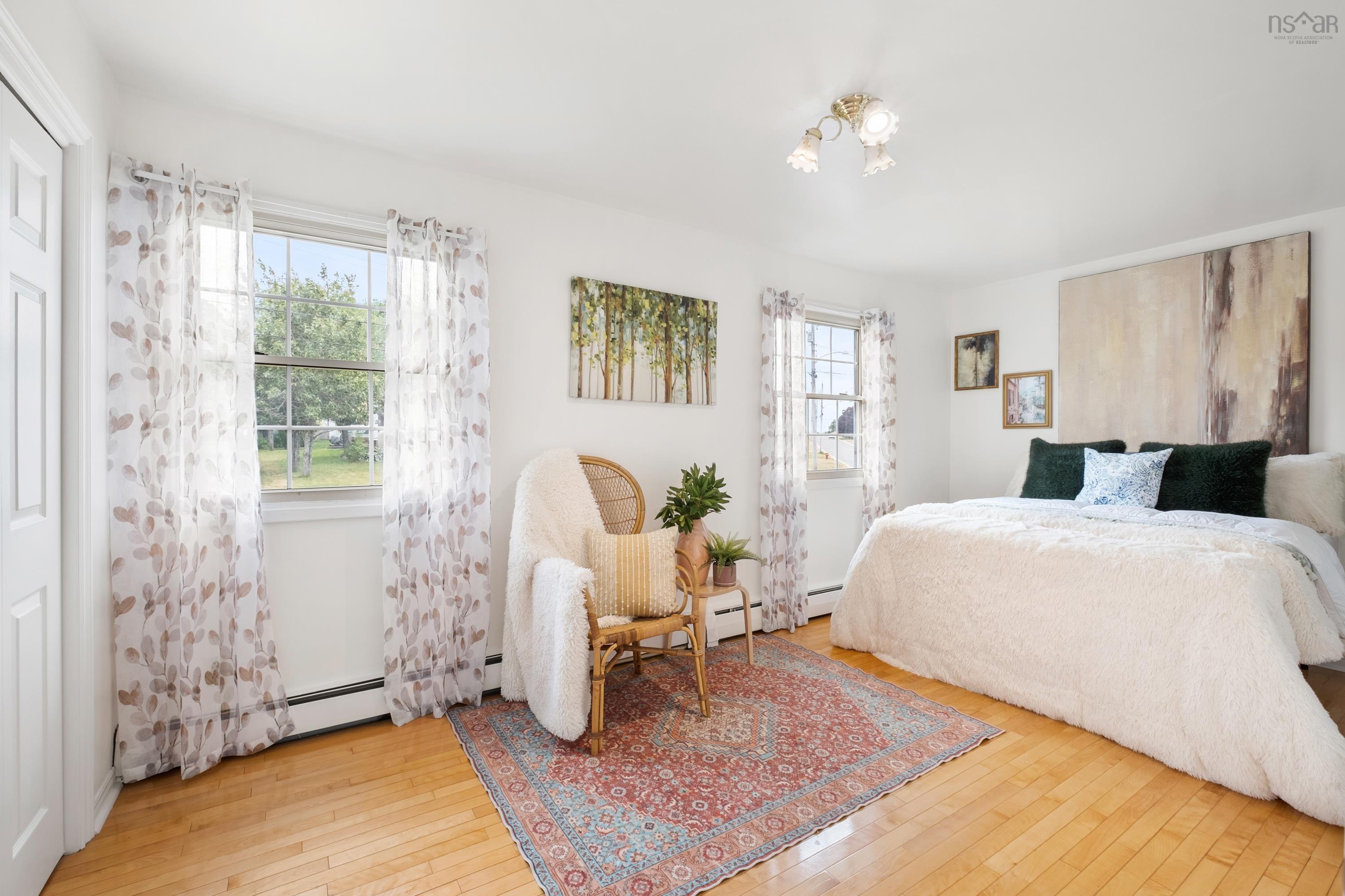 $324,000.00: 19 Ranna Drive, Sydney