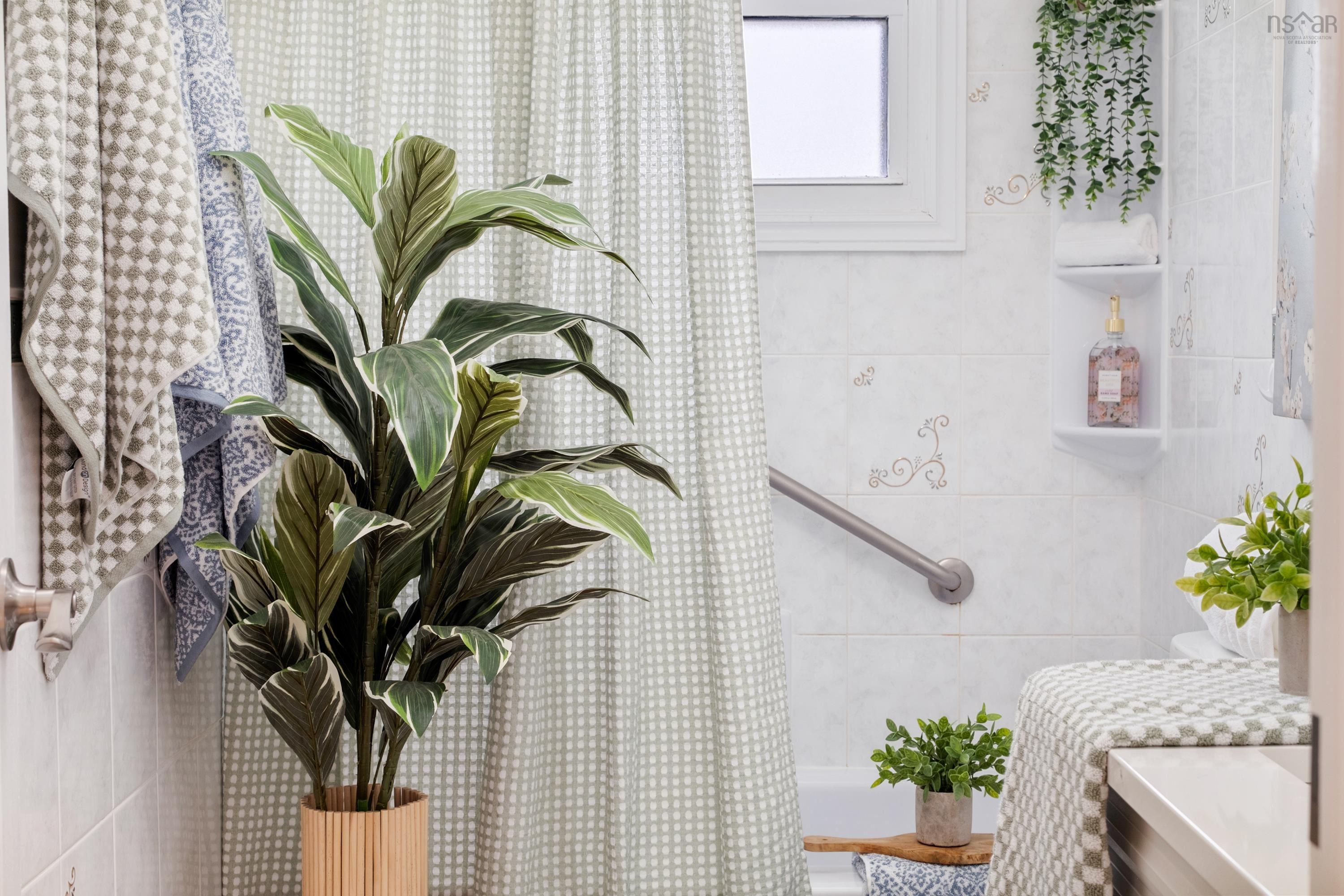 $324,000.00: 19 Ranna Drive, Sydney