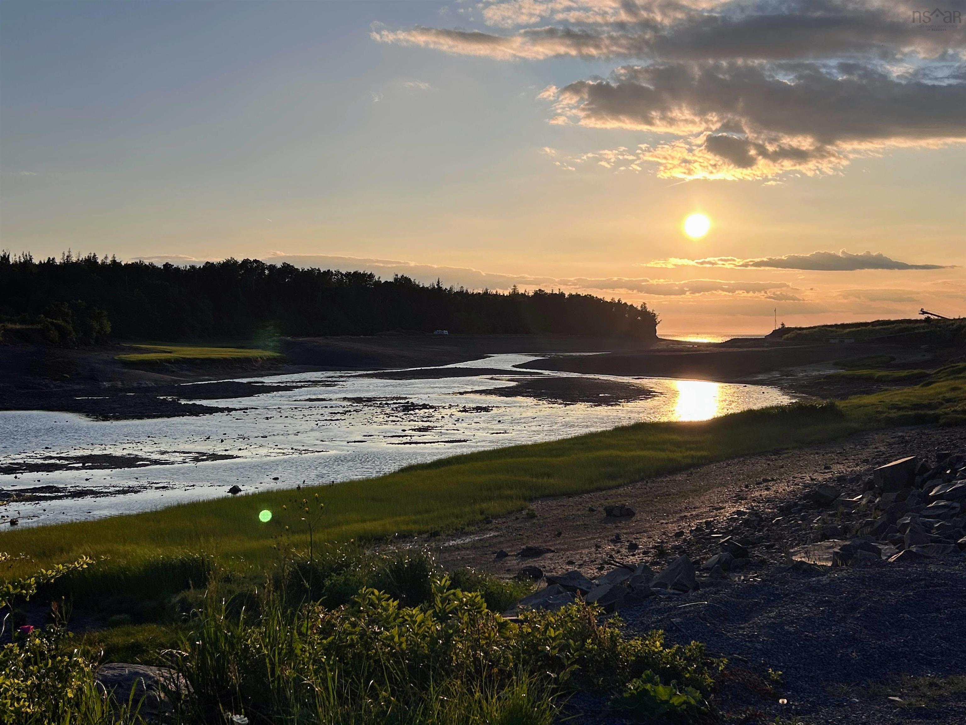 $300,000.00: 4282 & 4290 Walton Woods Road, Walton