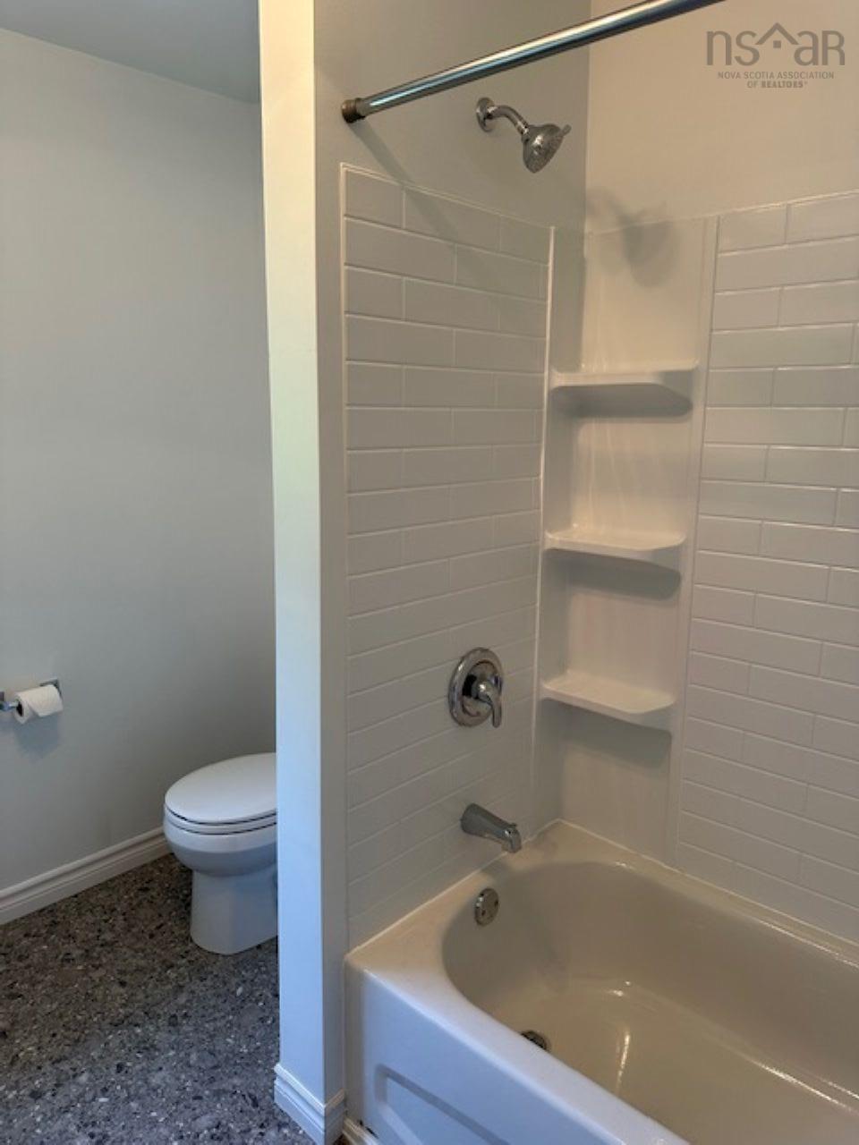 $274,900.00: 3615-21 Gairloch Road, Union Centre