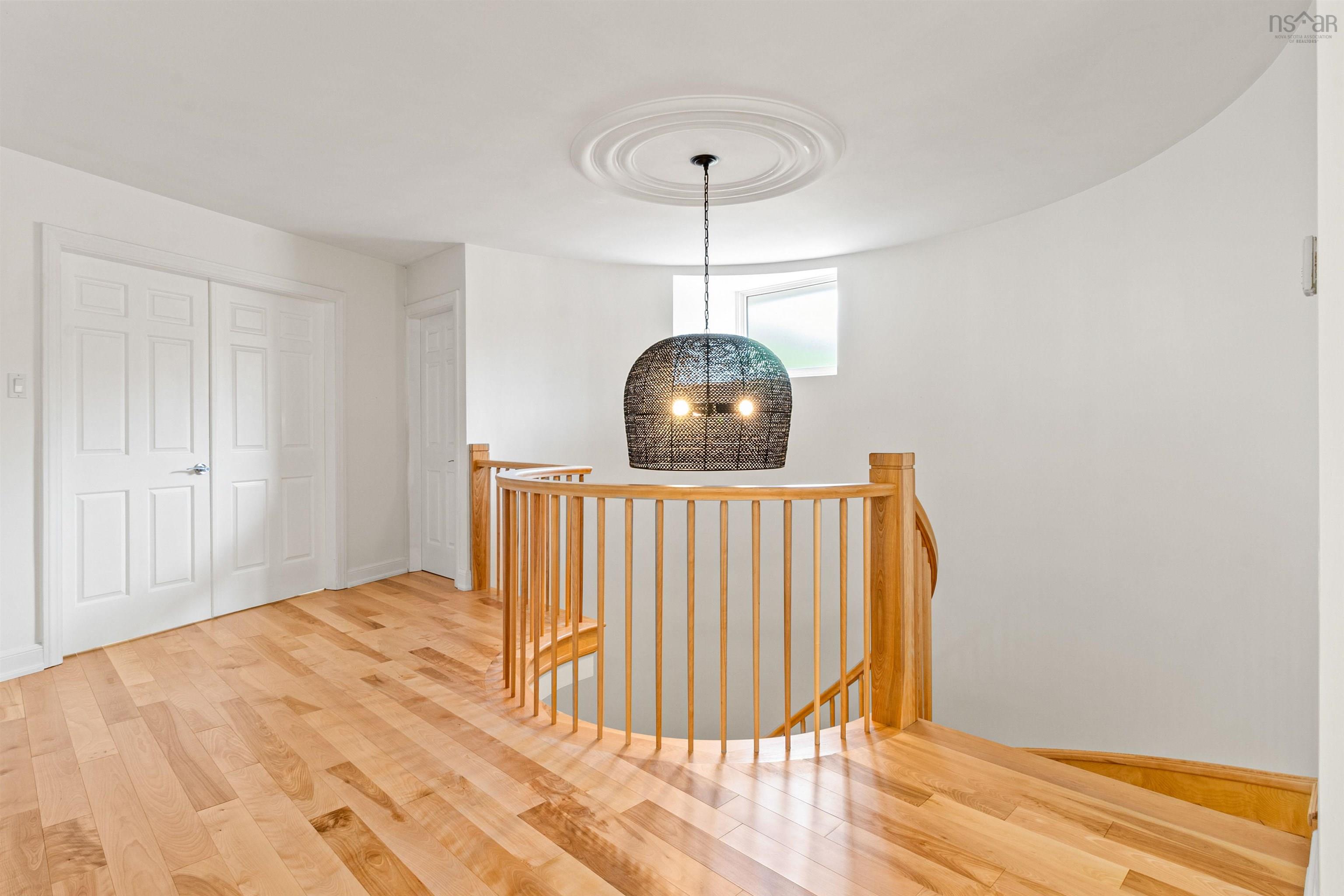 $950,000.00: 27 Joe Street, Waverley