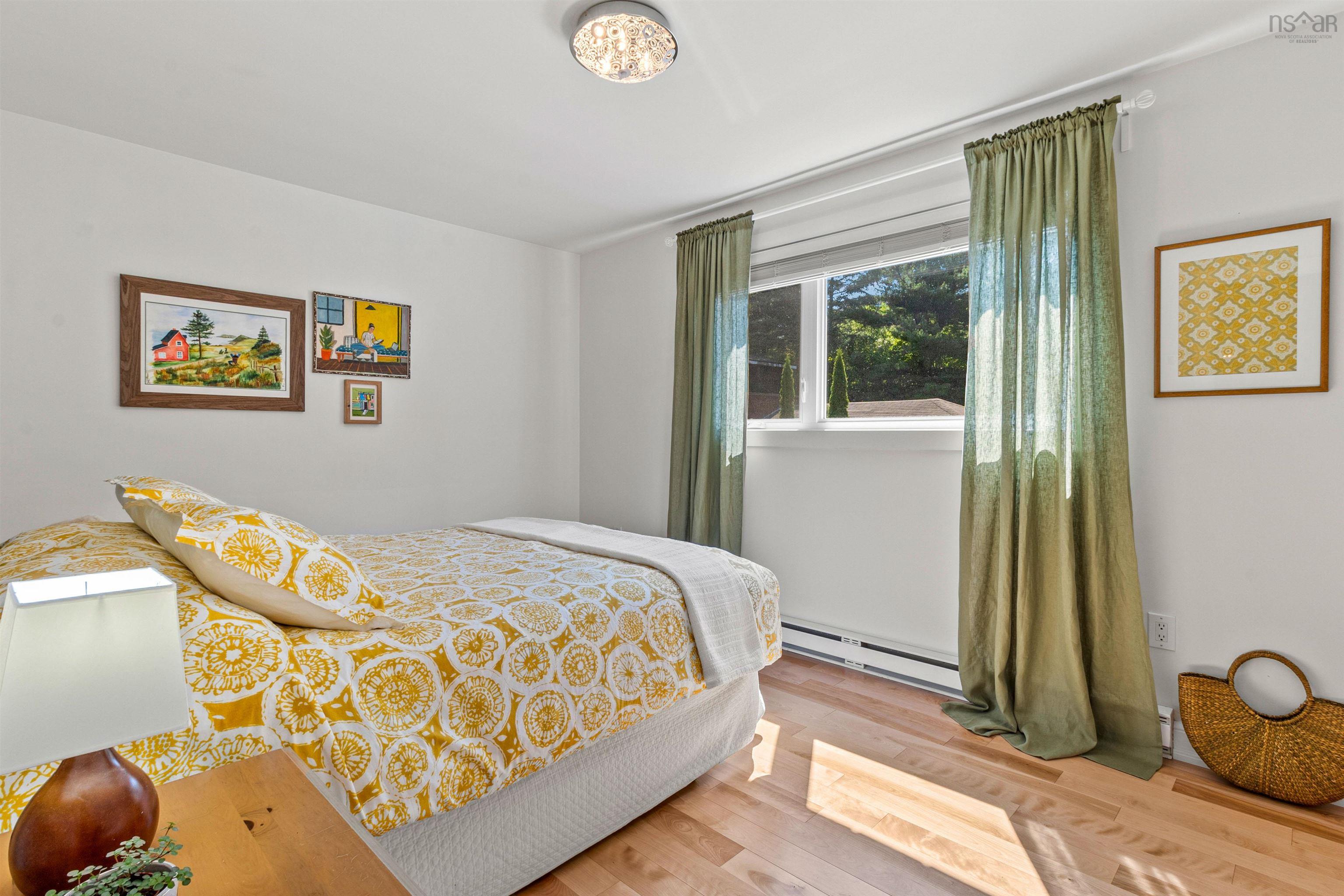 $950,000.00: 27 Joe Street, Waverley