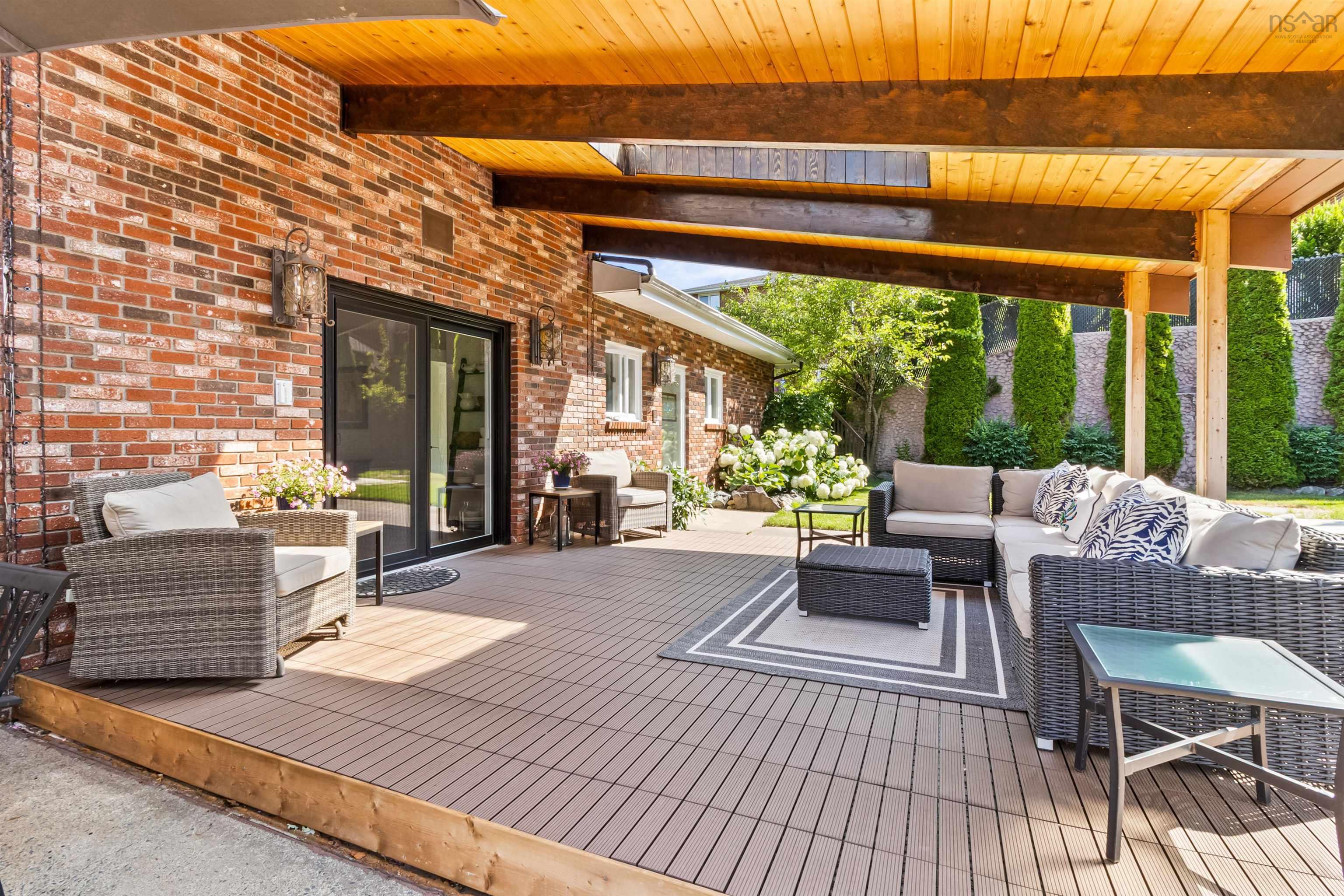 $950,000.00: 27 Joe Street, Waverley