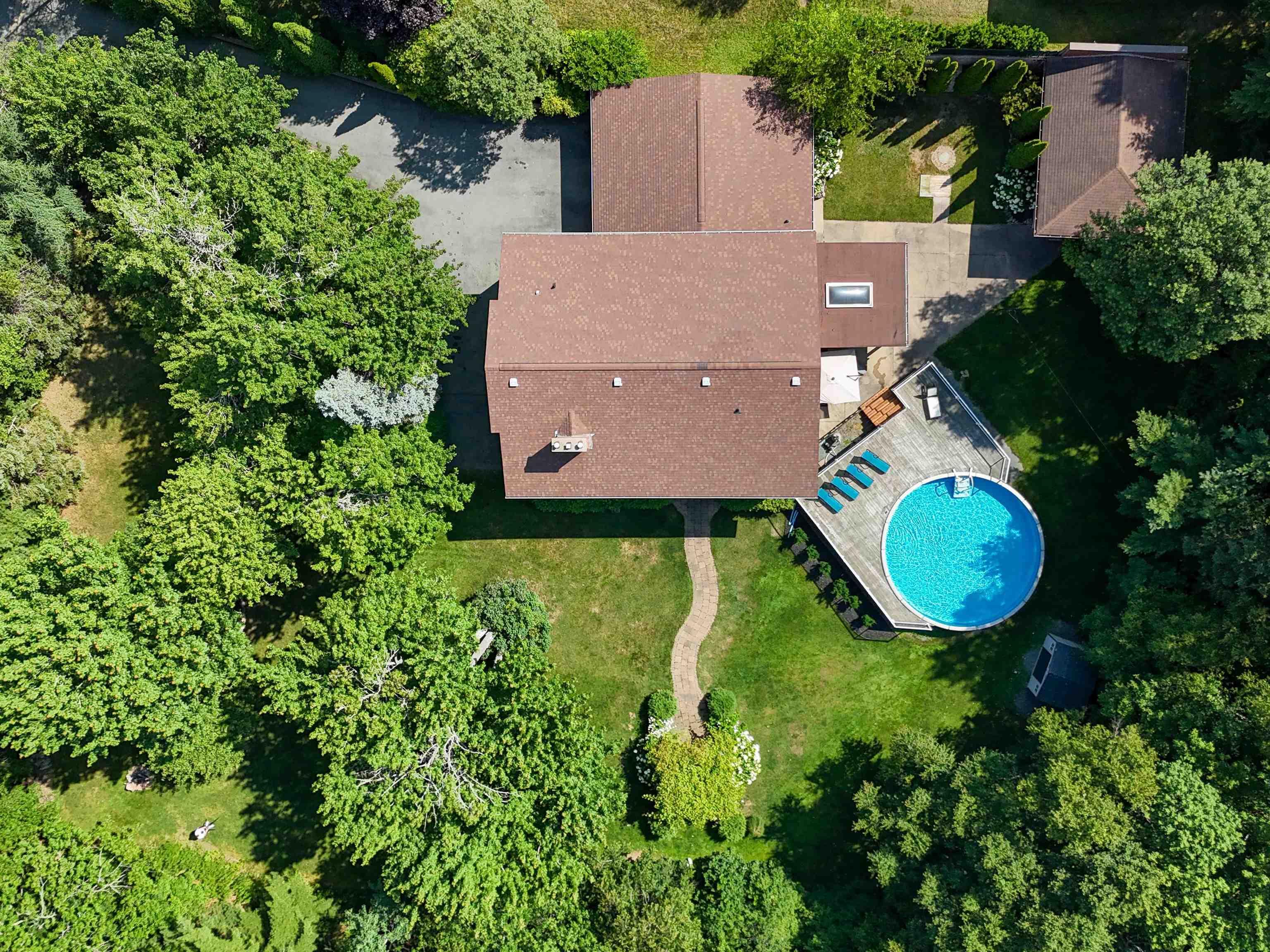 $950,000.00: 27 Joe Street, Waverley