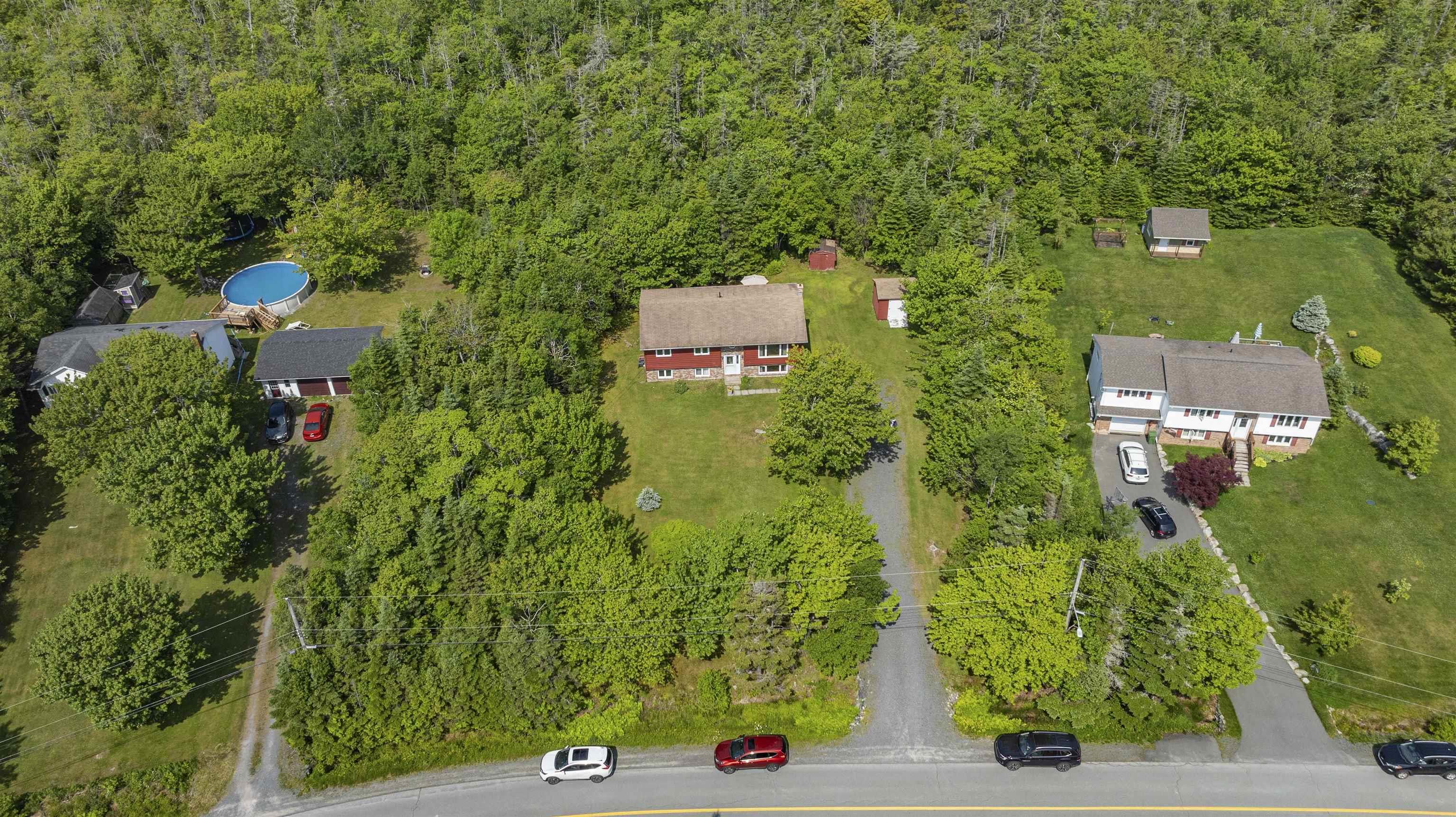 $524,900.00: 200 Bayview Drive, Whites Lake