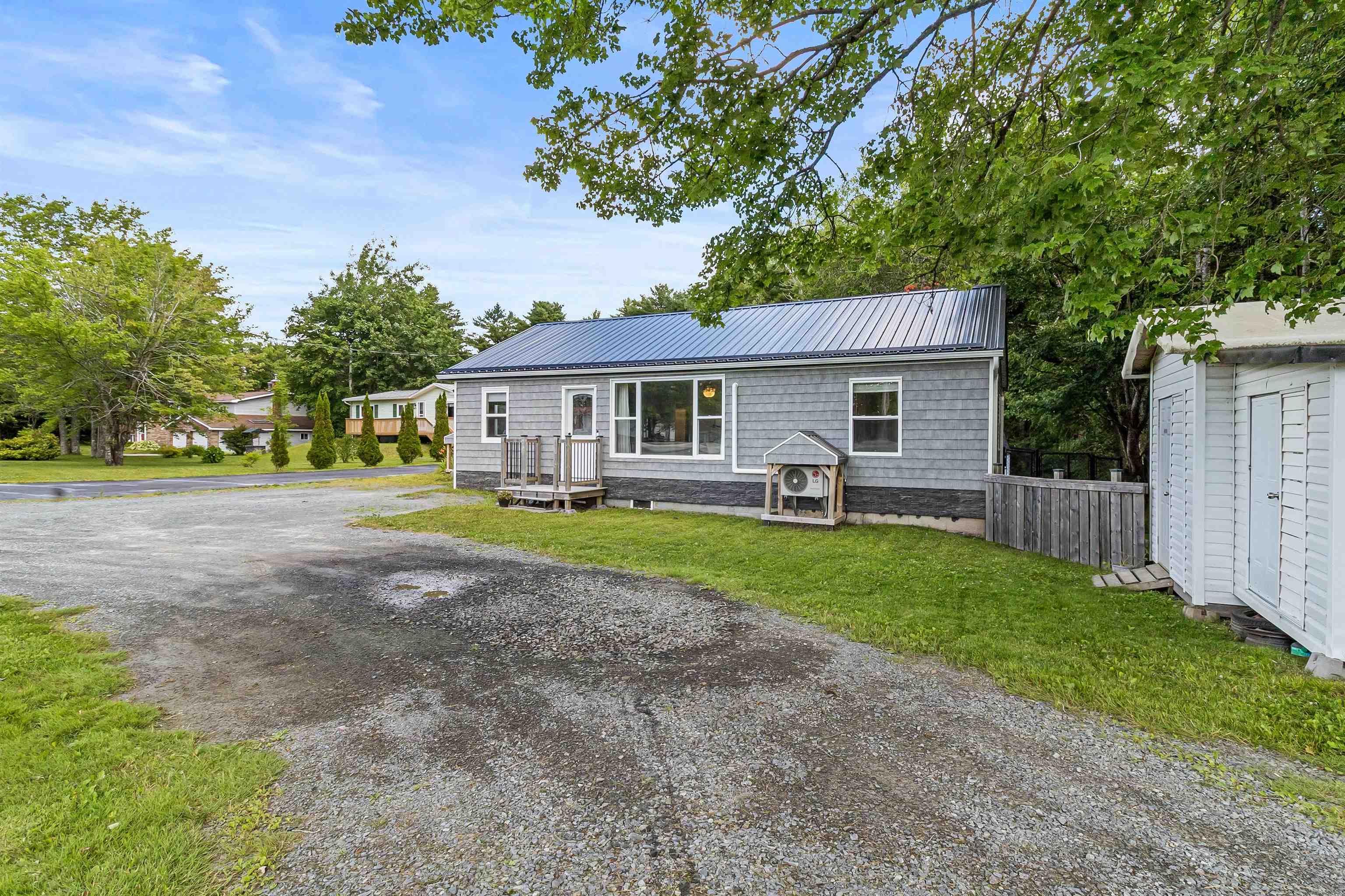 $349,900.00: 451 Highway 1, Mount Uniacke