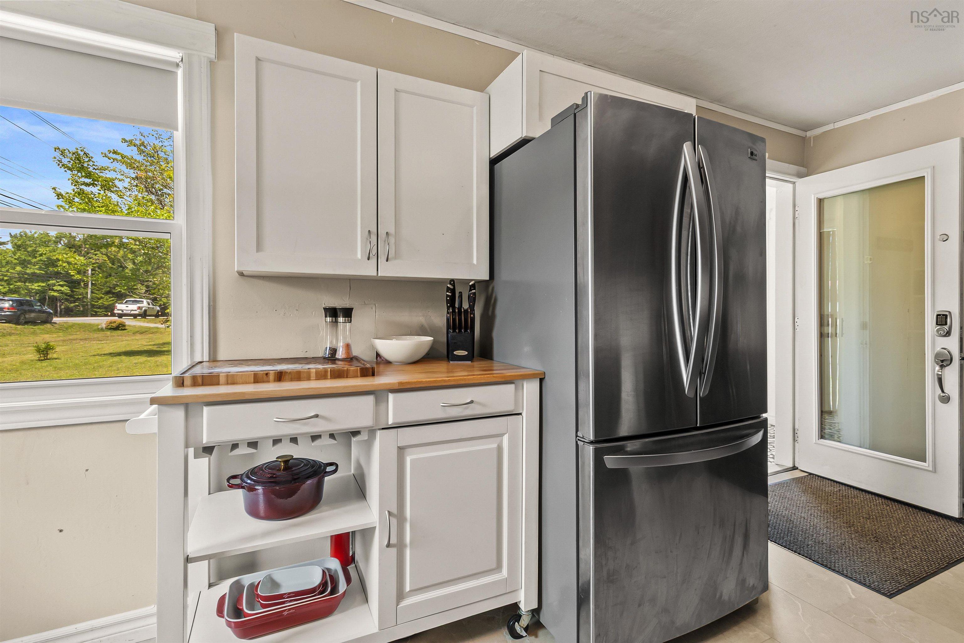 $349,900.00: 451 Highway 1, Mount Uniacke