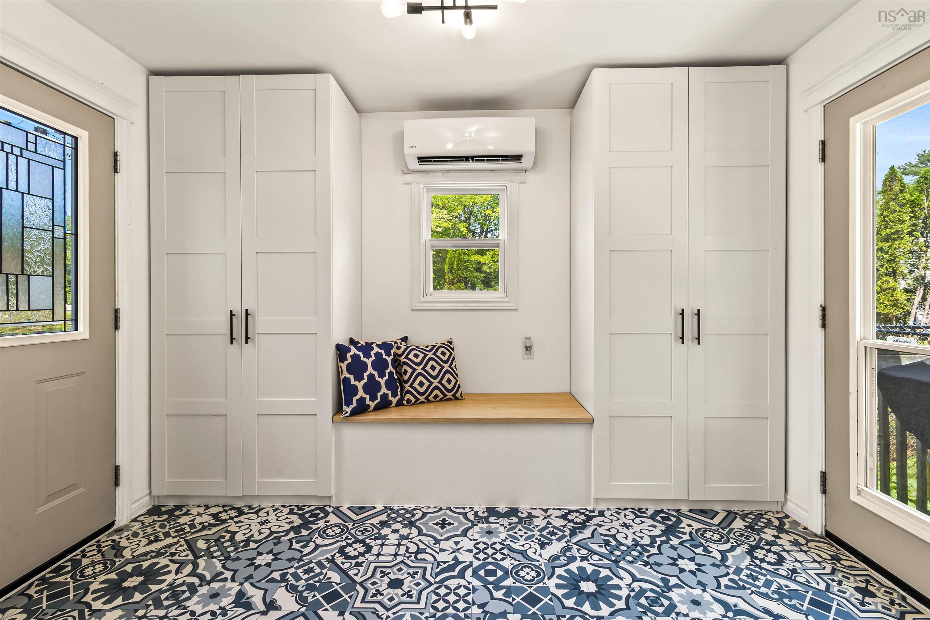 $349,900.00: 451 Highway 1, Mount Uniacke